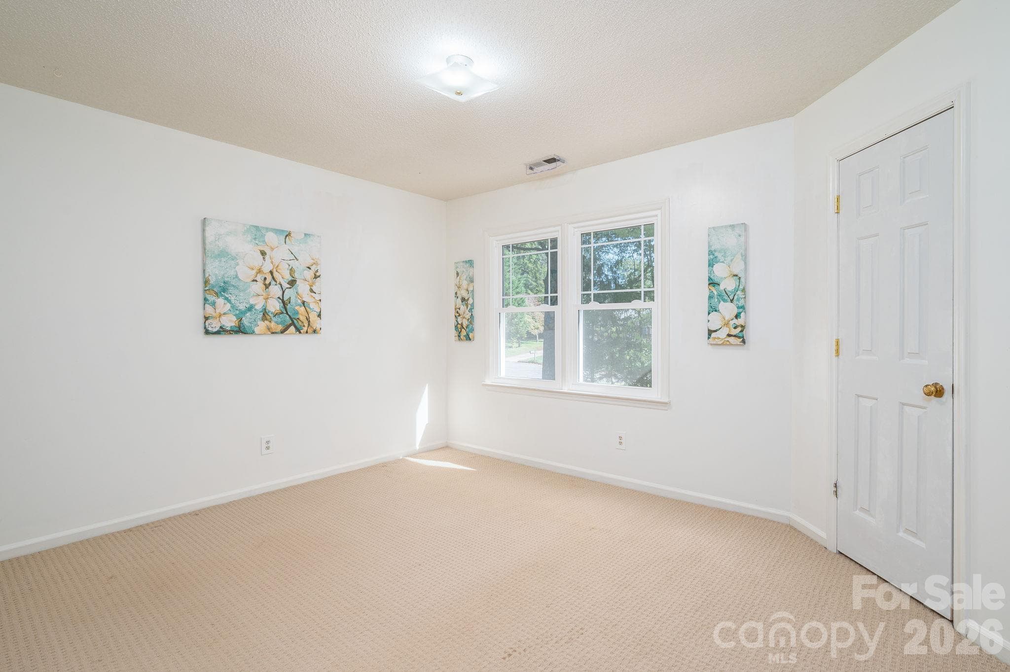 Single Family Residence at 111 Smoke Tree Court, Gastonia, photo 26 of 37