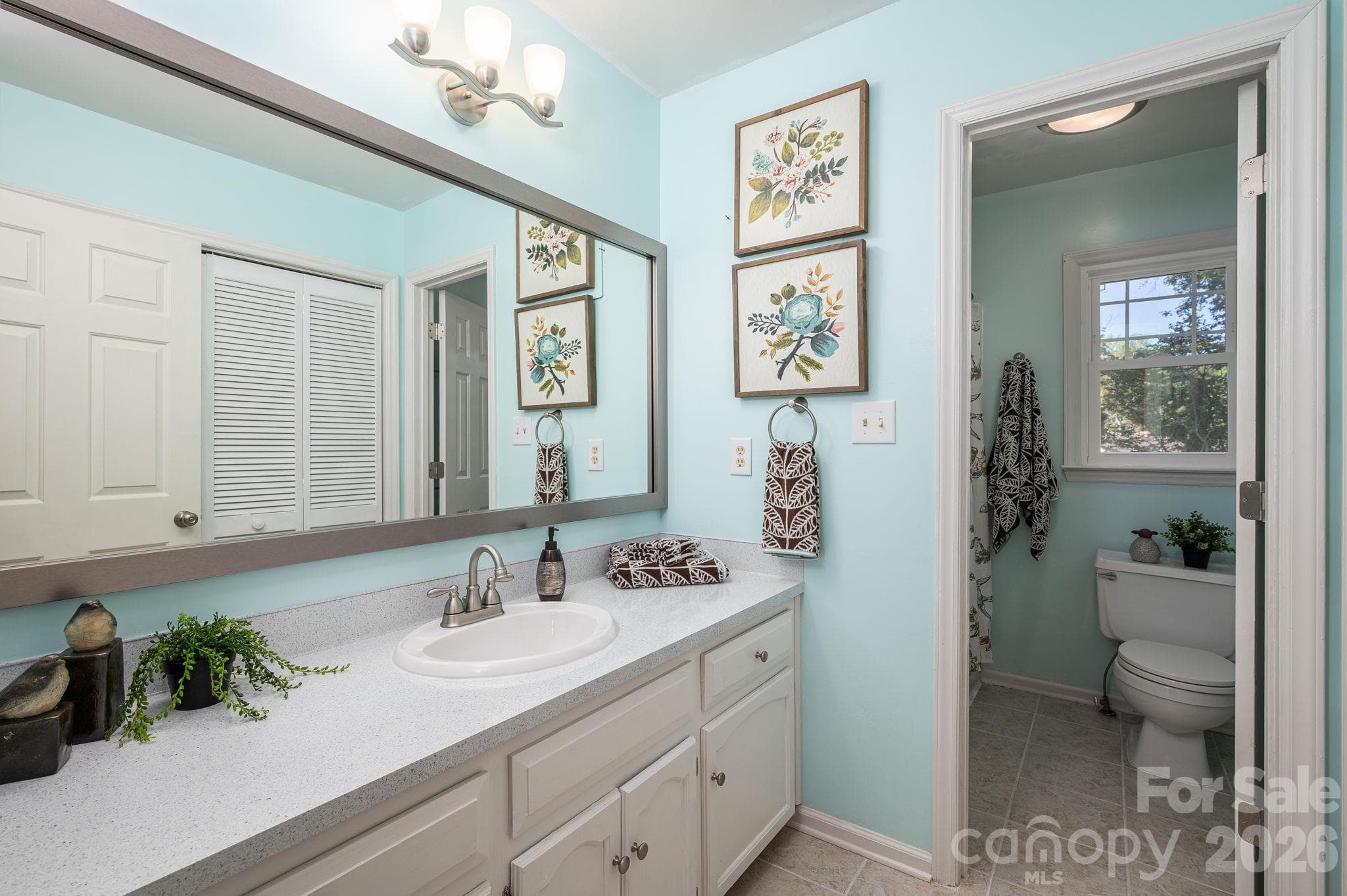 Single Family Residence at 111 Smoke Tree Court, Gastonia, photo 28 of 37