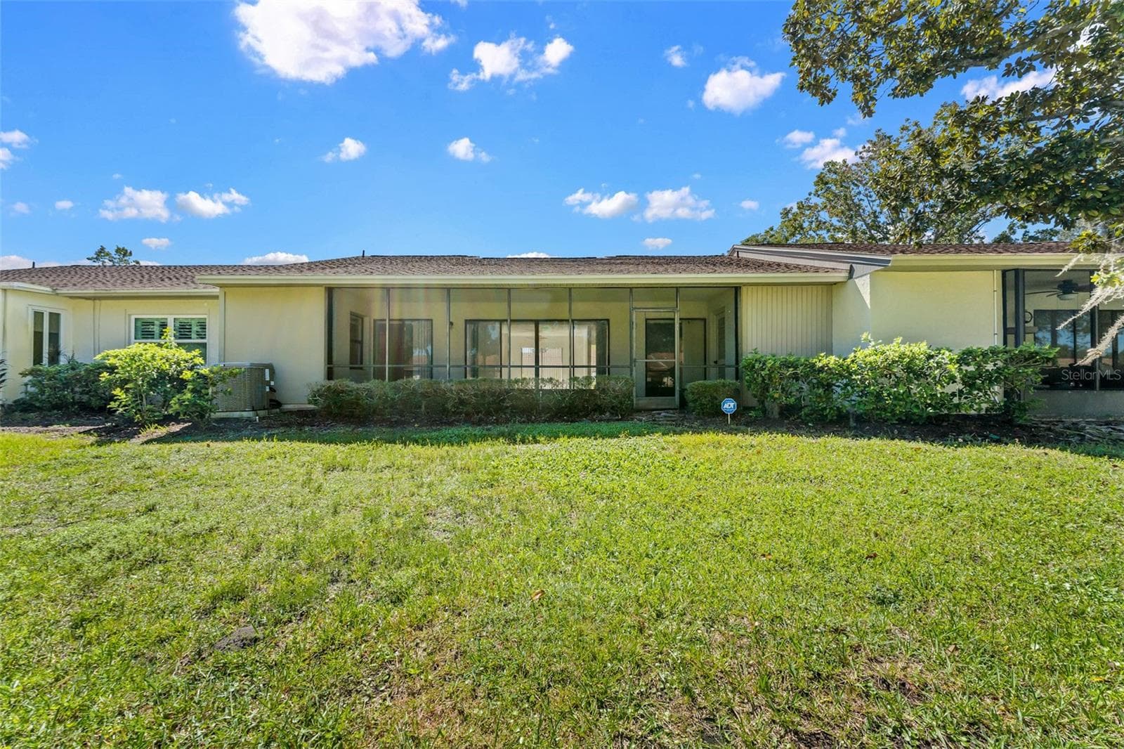Villa at 145 POOLE PL, OLDSMAR, photo 26 of 34