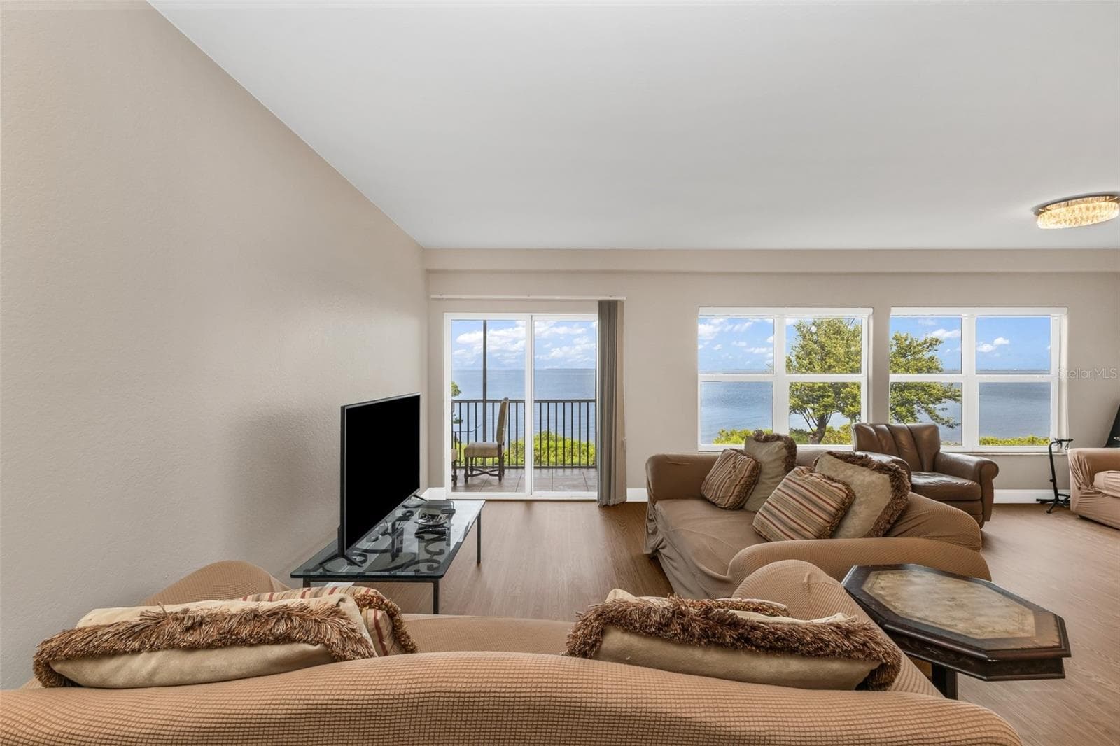 Condominium at 101 N MARION CT #122, PUNTA GORDA, photo 11 of 50