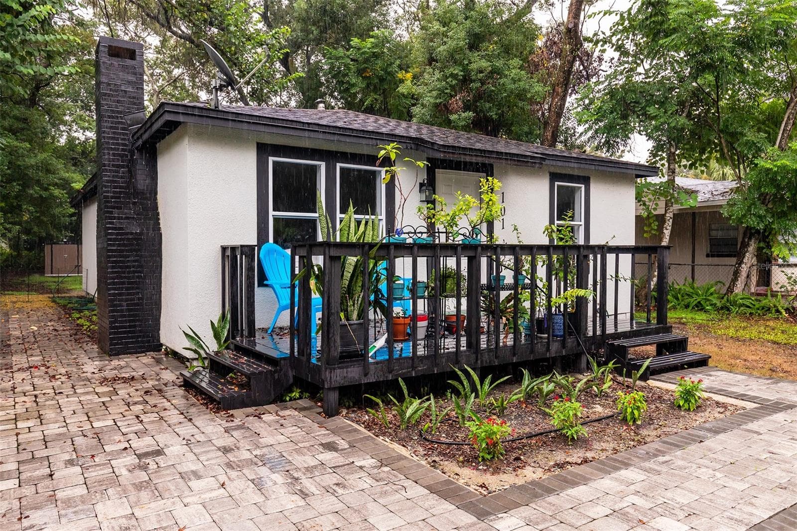 Front - 101 S GLENWOOD AVE, ORLANDO