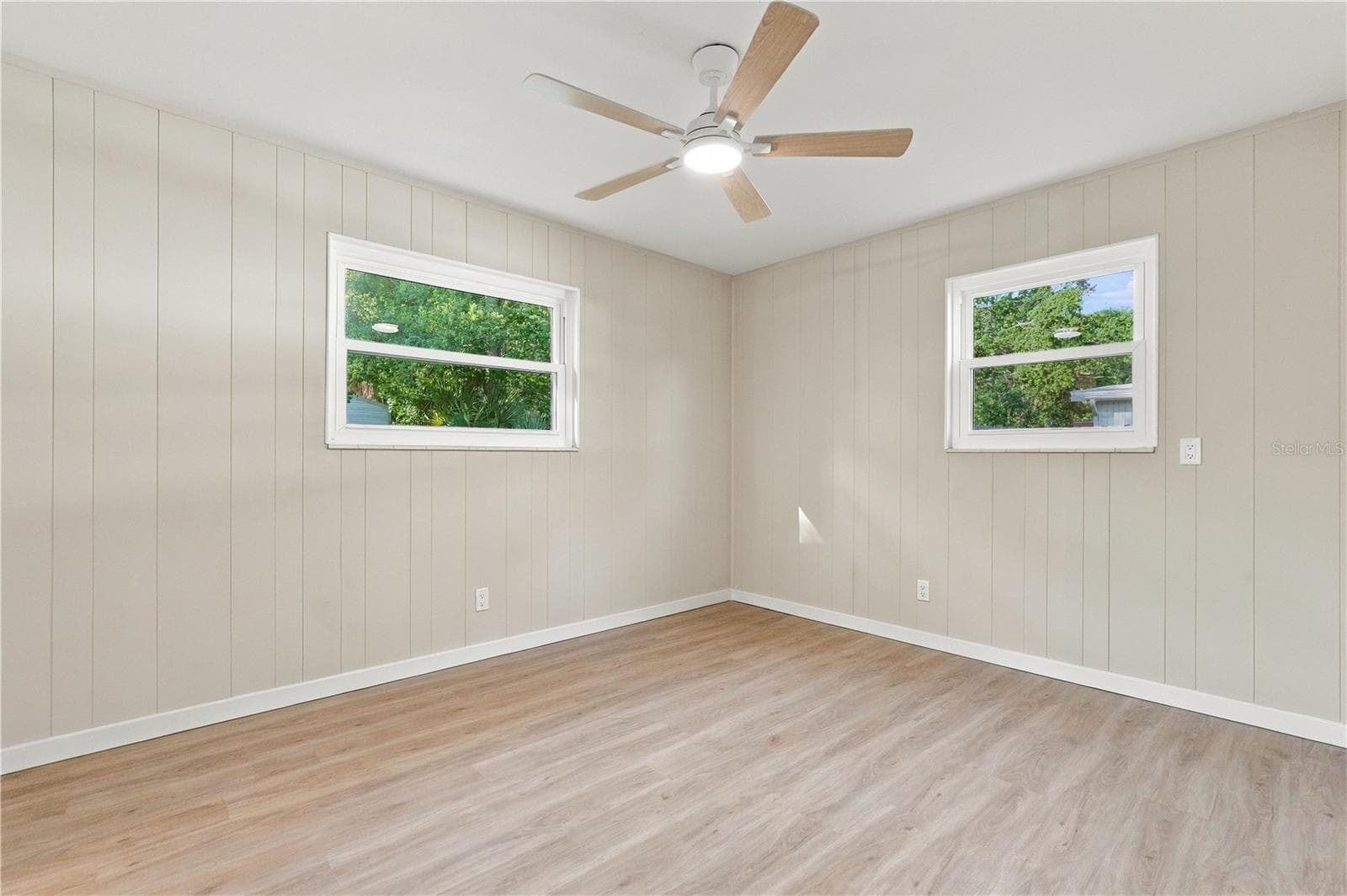 Single Family Residence at 4428 OHIO AVE, TAMPA, photo 10 of 38