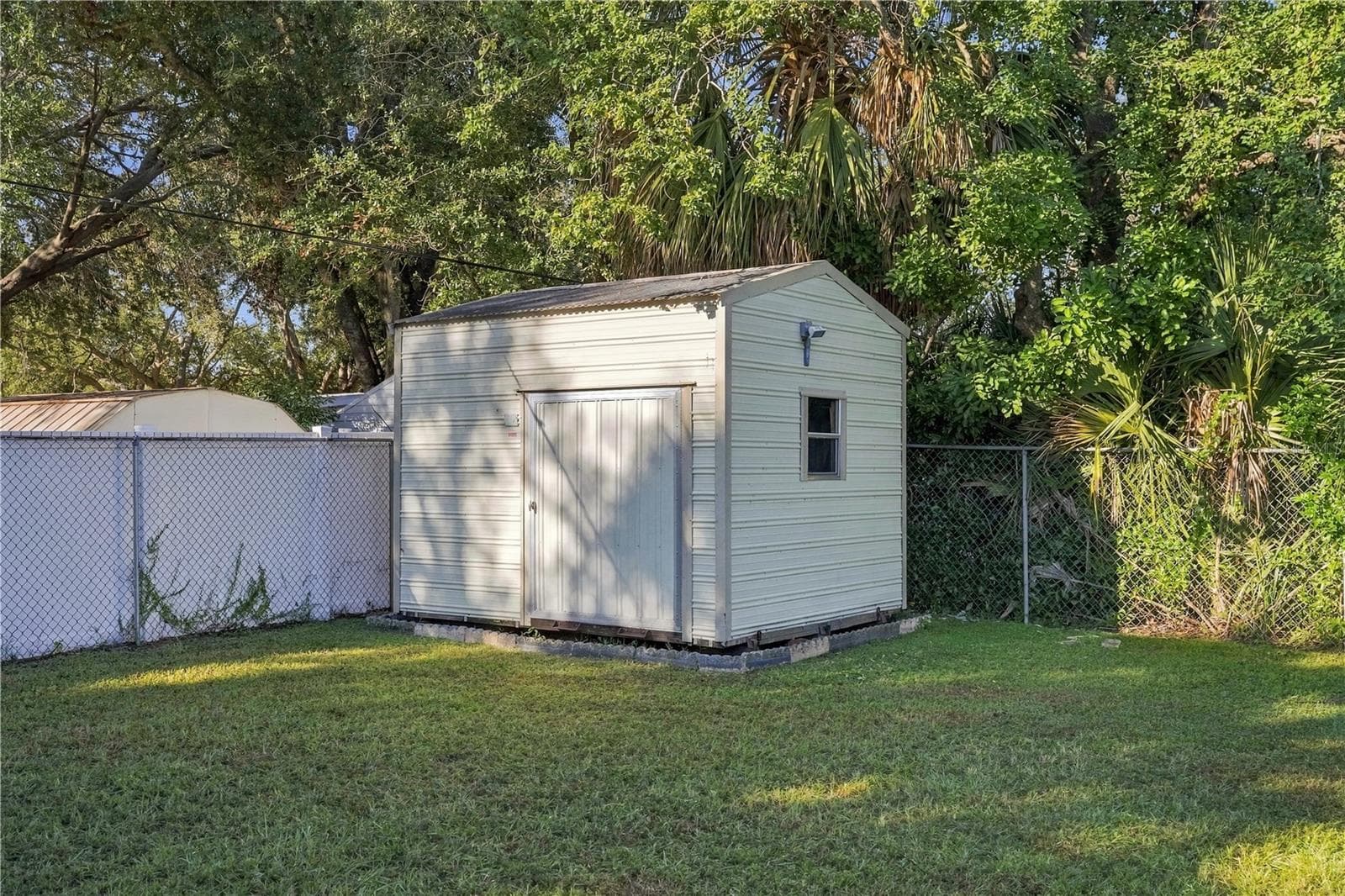 Single Family Residence at 4428 OHIO AVE, TAMPA, photo 32 of 38