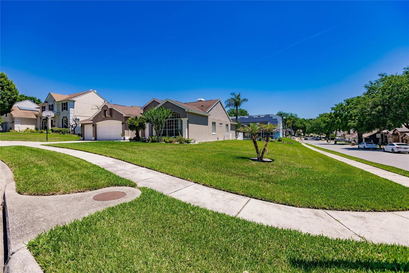 Single Family Residence at 1361 OLYMPIA PARK CIR, OCOEE, photo 3 of 40
