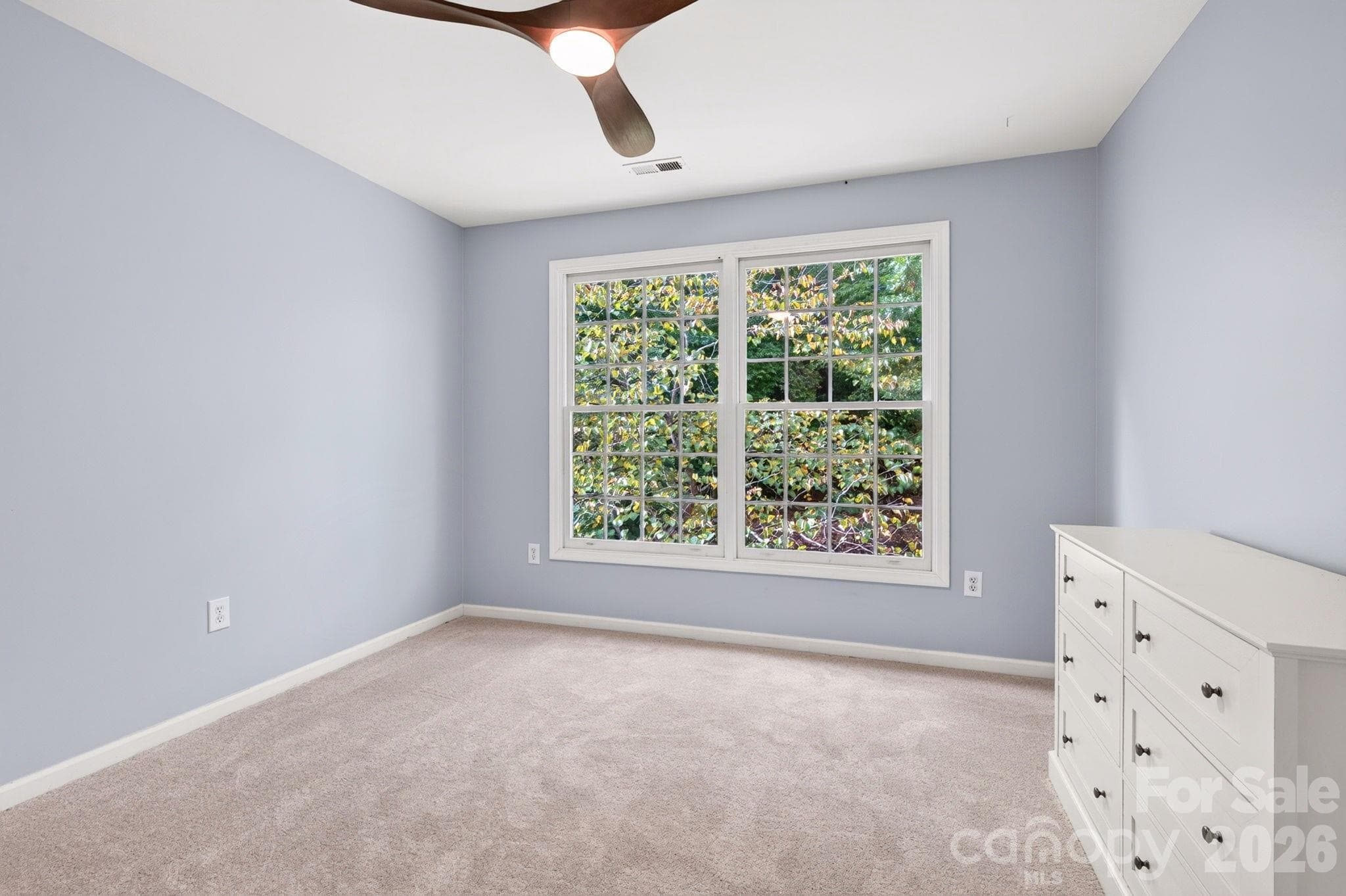 Upper Bedroom #3 - 16 Pinecroft Road, Asheville