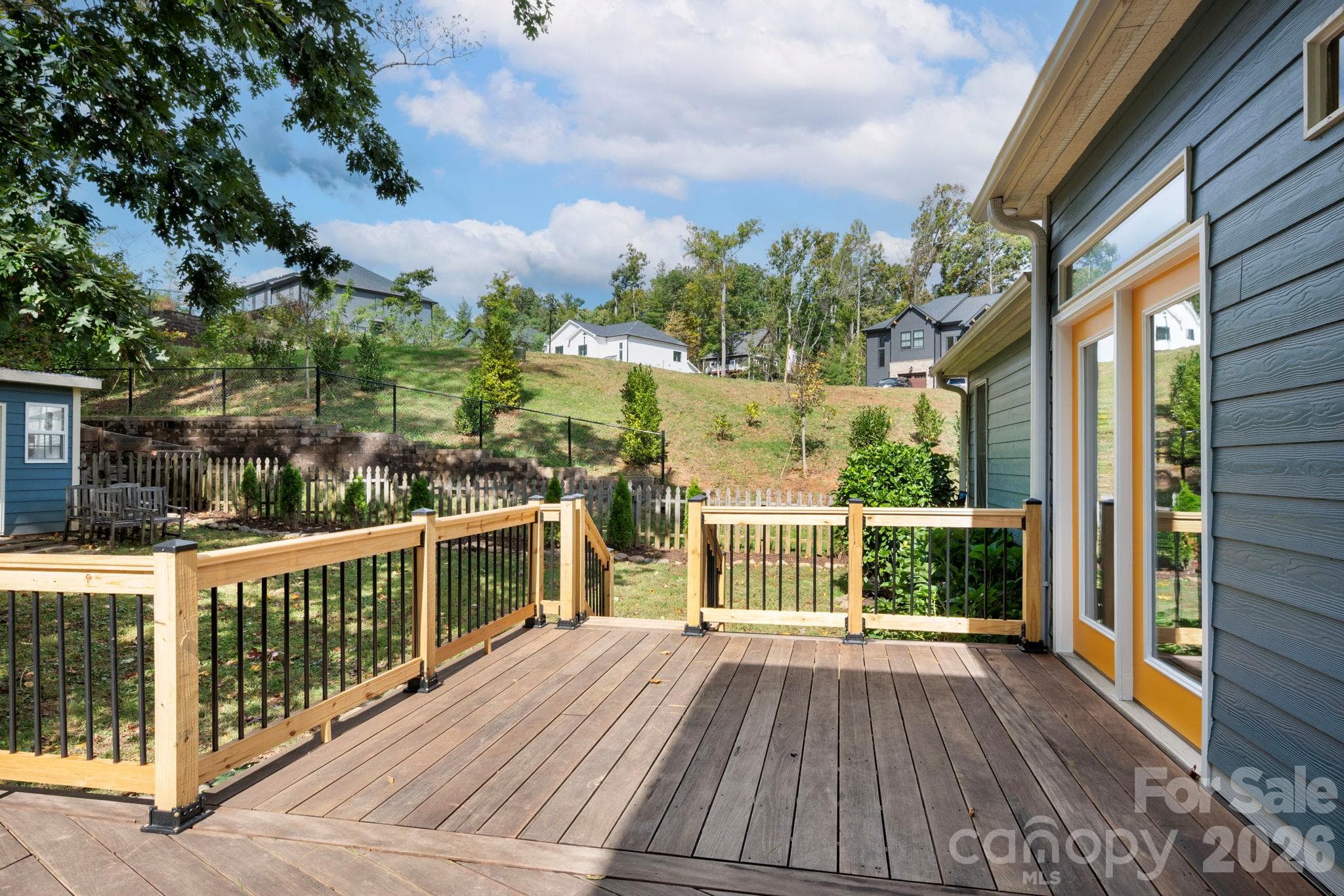 Single Family Residence at 16 Pinecroft Road, Asheville, photo 26 of 31