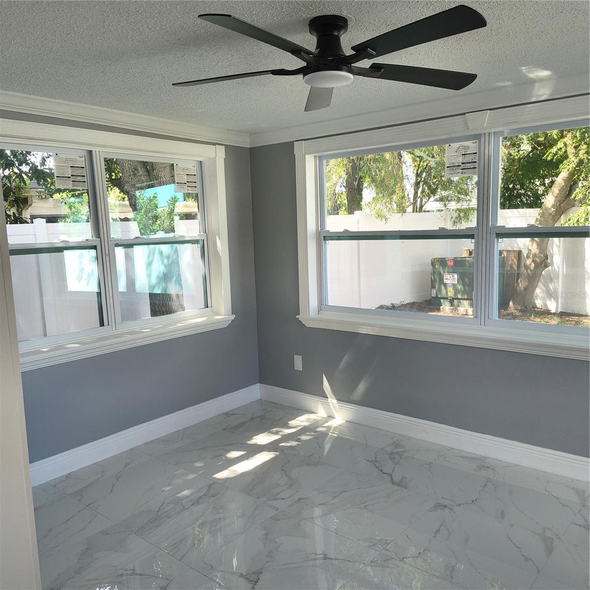 Single Family Residence at 10131 OLD ORCHARD LN, PORT RICHEY, photo 6 of 17