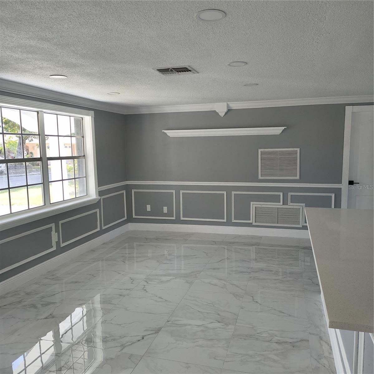 Single Family Residence at 10131 OLD ORCHARD LN, PORT RICHEY, photo 9 of 17