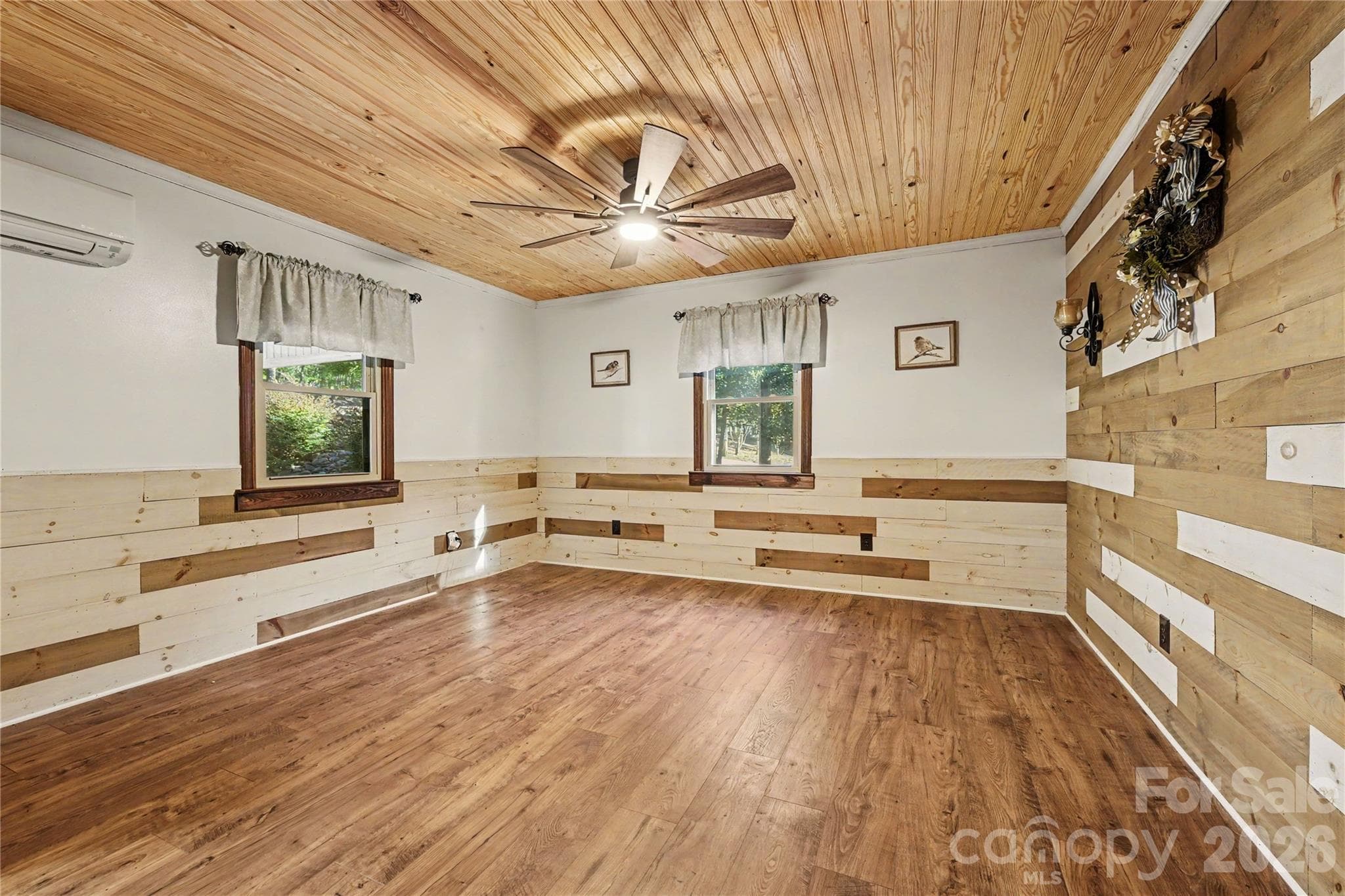 Single Family Residence at 1041 Emerald Shores Road, Mount Gilead, photo 18 of 48