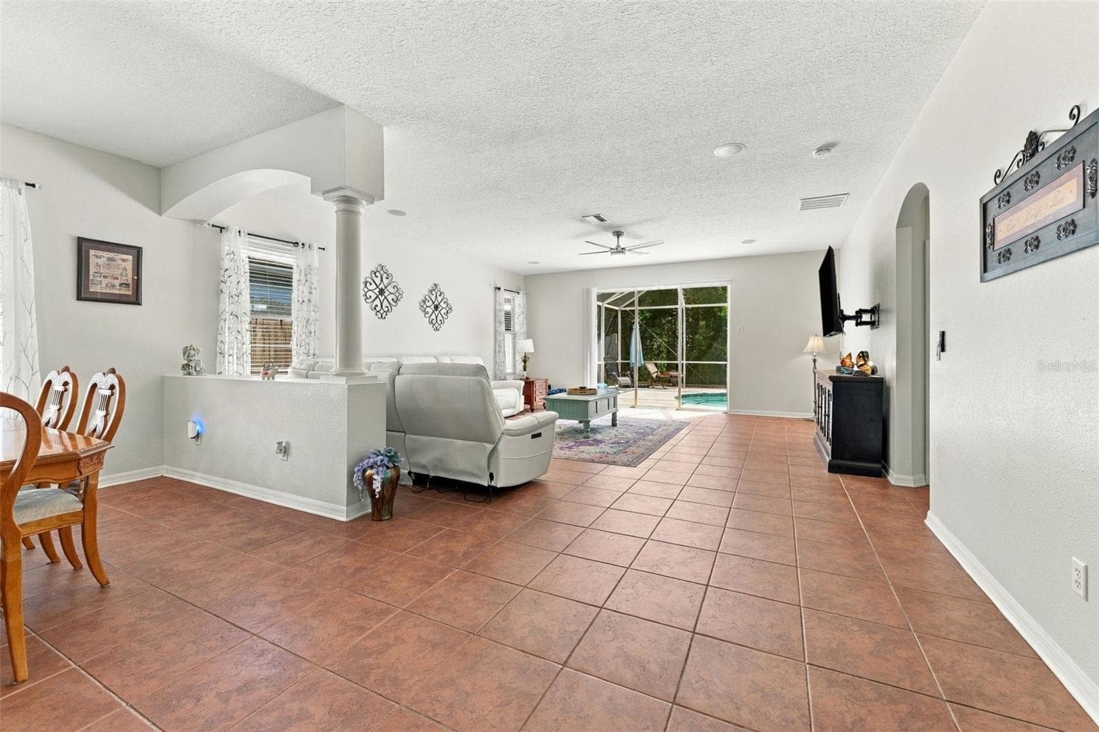 Single Family Residence at 21916 WAVERLY SHORES LN, LAND O LAKES, photo 18 of 78