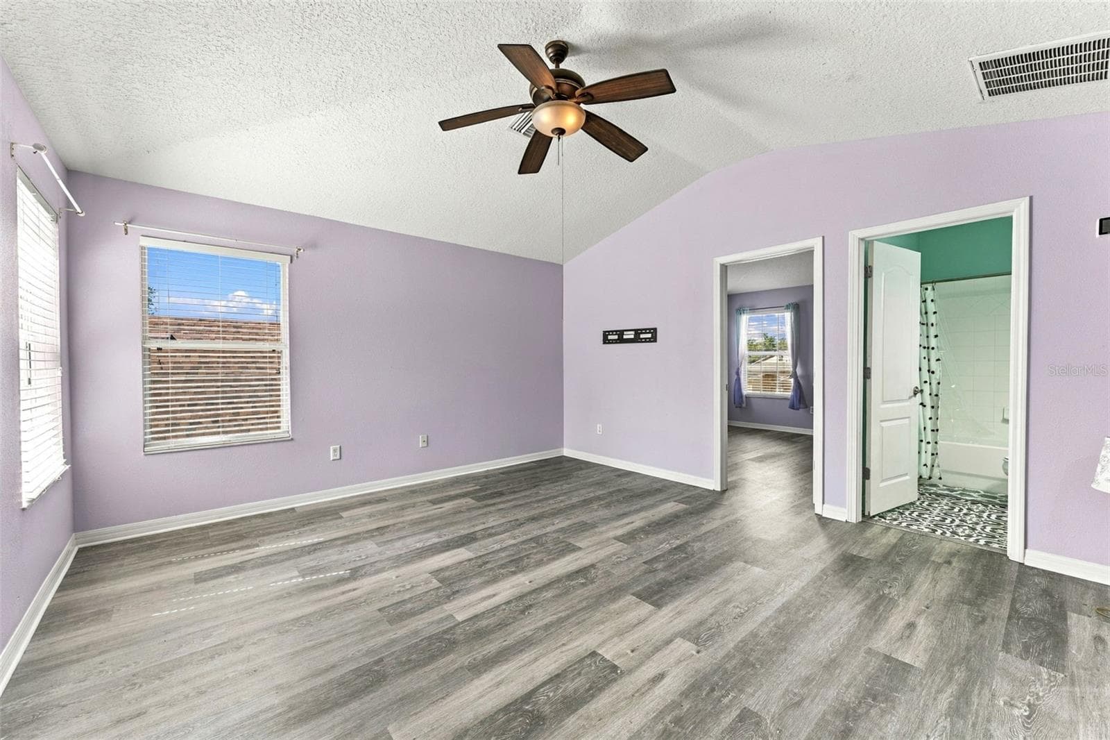 Entertainment/ Loft - 21916 WAVERLY SHORES LN, LAND O LAKES