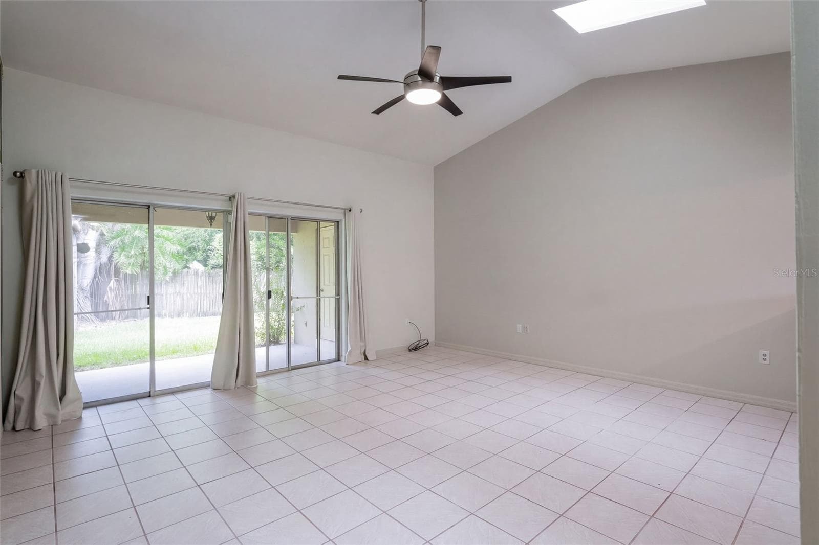 Condominium at 5849 BLUE DAHLIA WAY #12, ORLANDO, photo 11 of 20