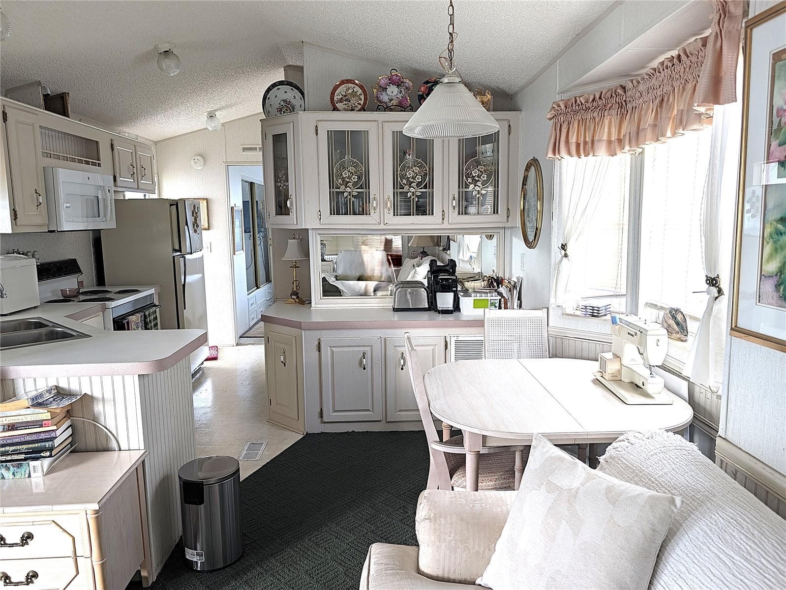 Manufactured Home at 3333 26TH AVE E #1113, BRADENTON, photo 6 of 15