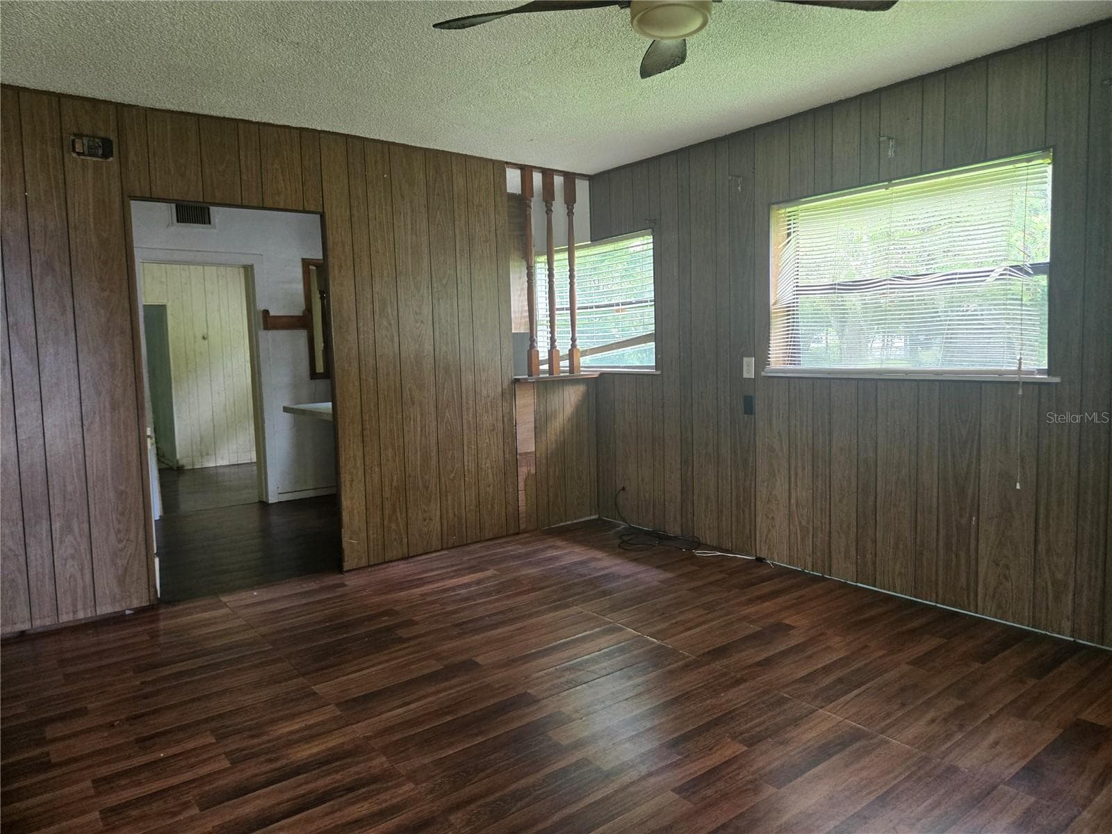 Single Family Residence at 317 S FRANKFORT AVE, DELAND, photo 3 of 18