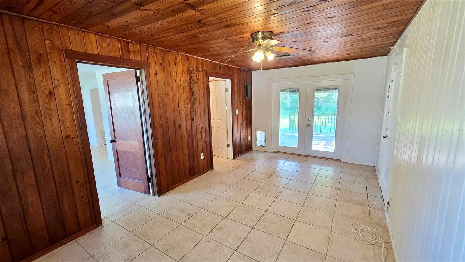 Single Family Residence at 2505 13TH AVE W, BRADENTON, photo 17 of 23