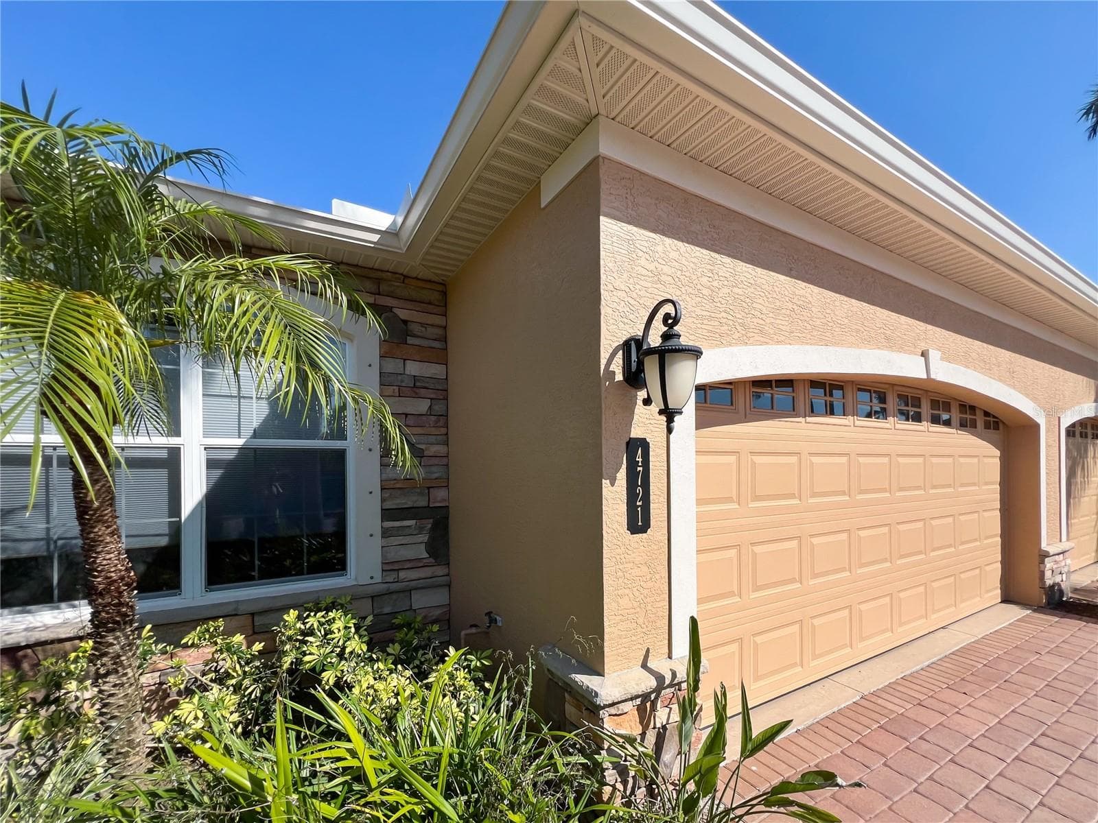 Villa at 4721 TURNBERRY CIR, NORTH PORT, photo 5 of 20
