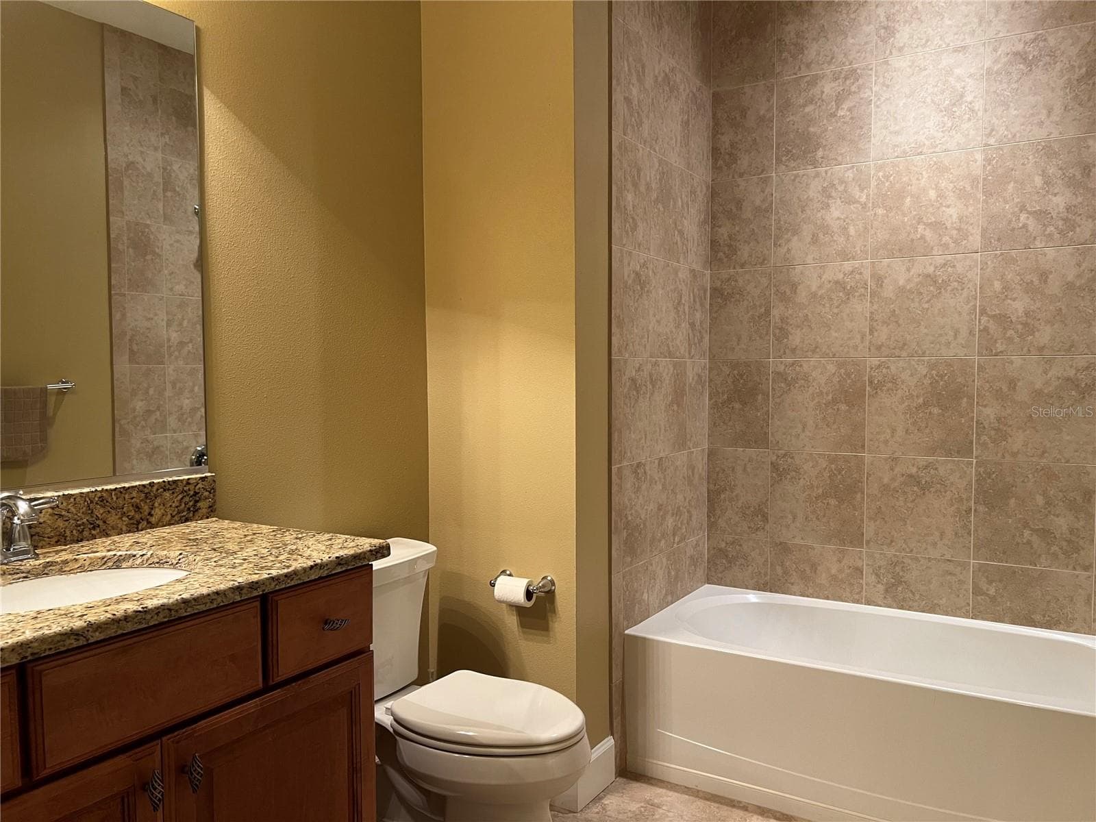 Shared Bath - 4721 TURNBERRY CIR, NORTH PORT