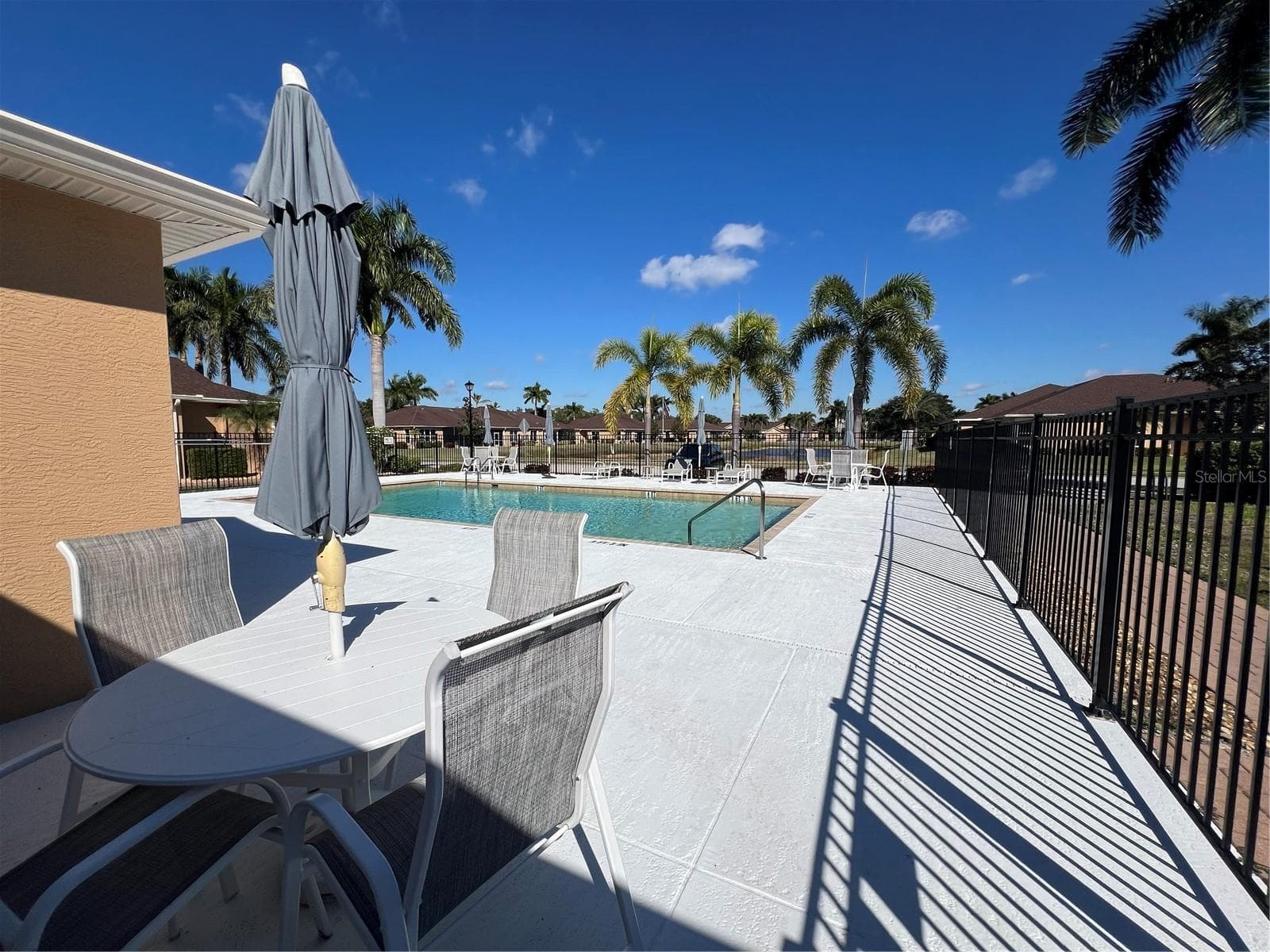 Community Pool - 4721 TURNBERRY CIR, NORTH PORT