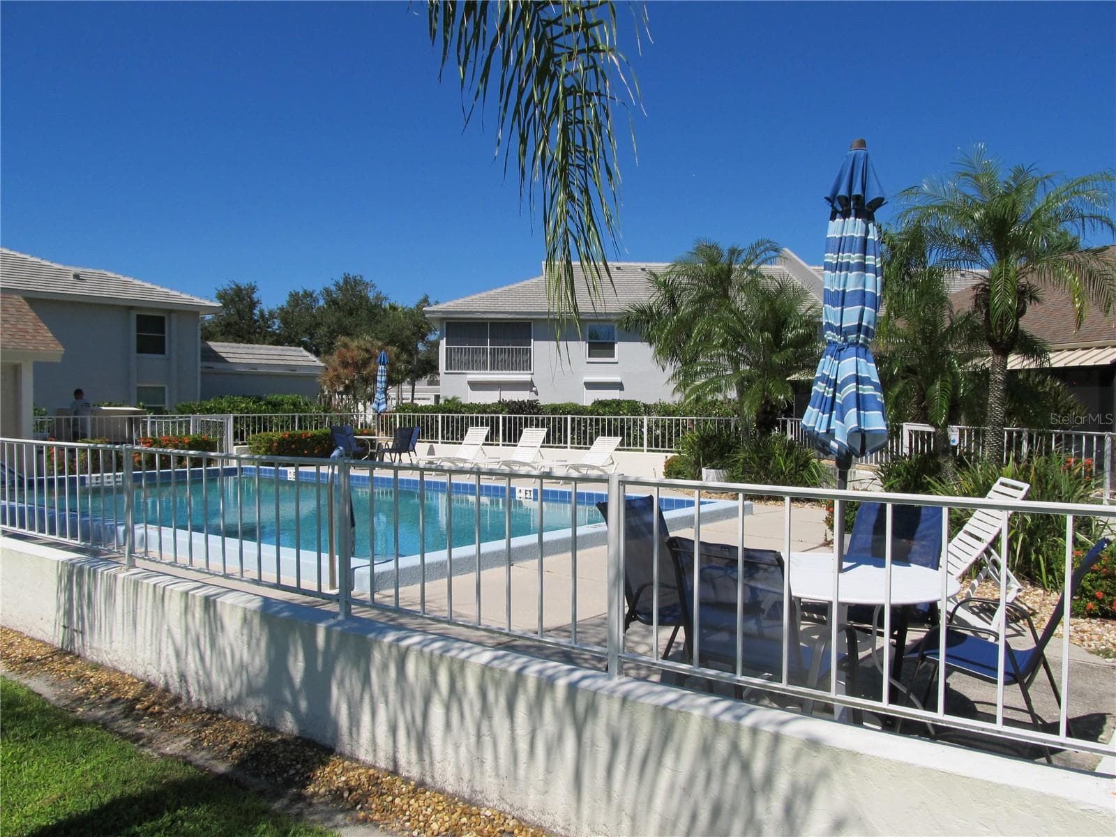 Condominium at 1023 CAPRI ISLES BLVD #6, VENICE, photo 4 of 11