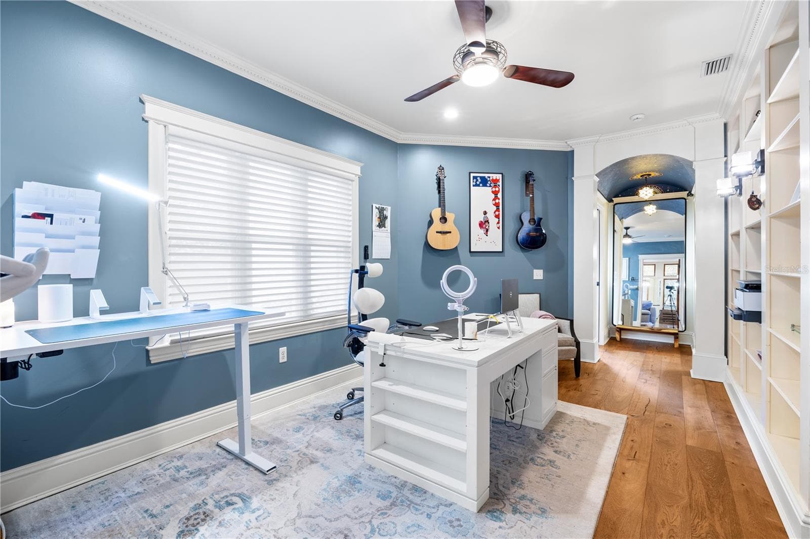 Office in primary quarters - 5903 RIVER FOREST CIR, BRADENTON