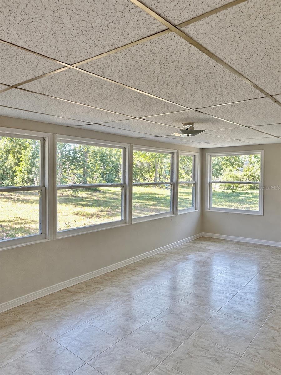 Single Family Residence at 8445 DUNNELLON RD, WEEKI WACHEE, photo 9 of 16