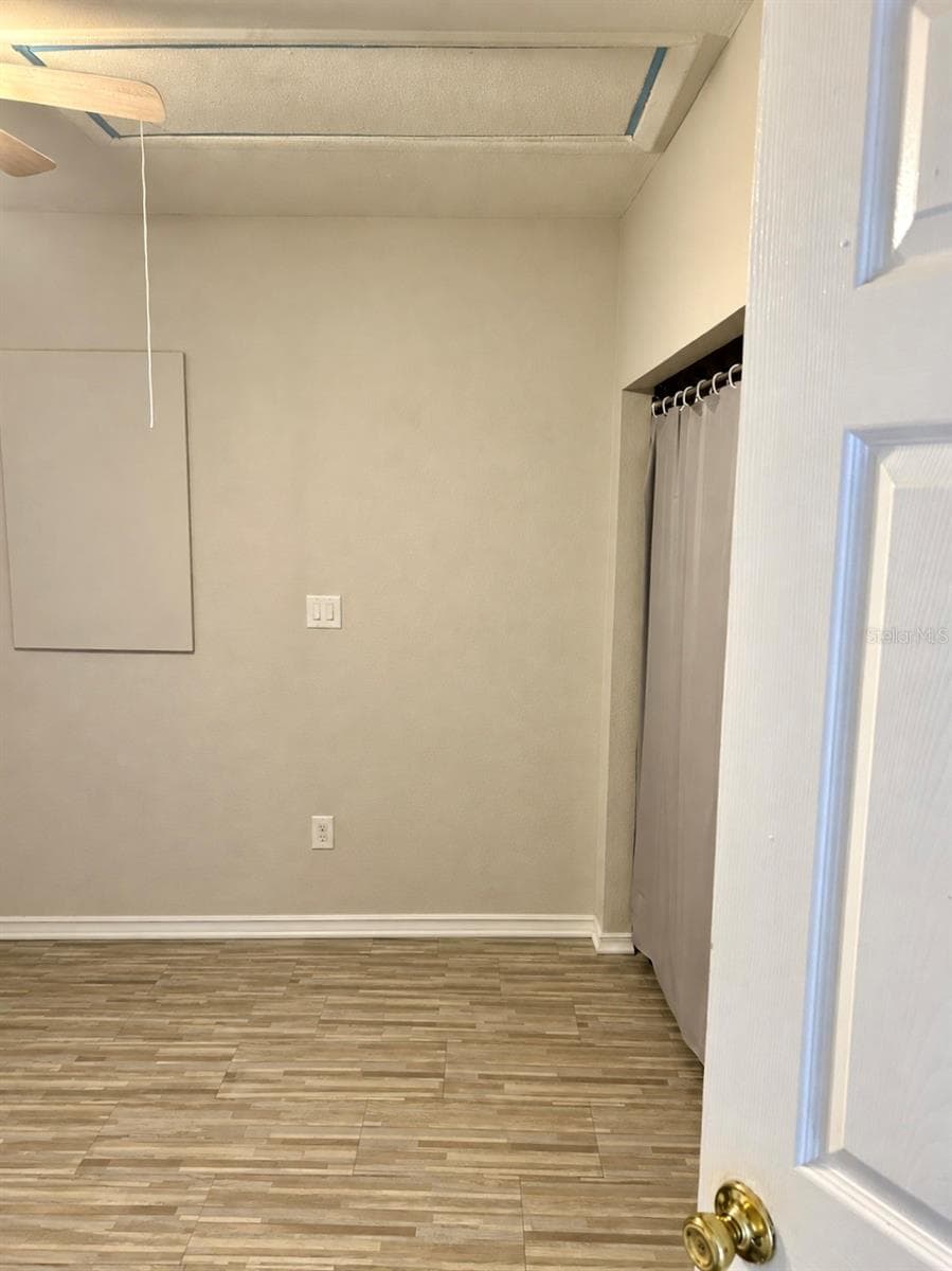 Single Family Residence at 8445 DUNNELLON RD, WEEKI WACHEE, photo 12 of 16