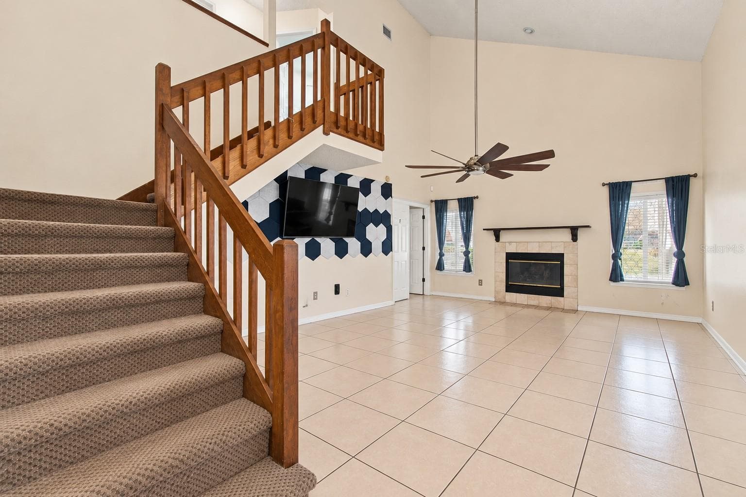 Single Family Residence at 24138 TWIN CT, LAND O LAKES, photo 33 of 85