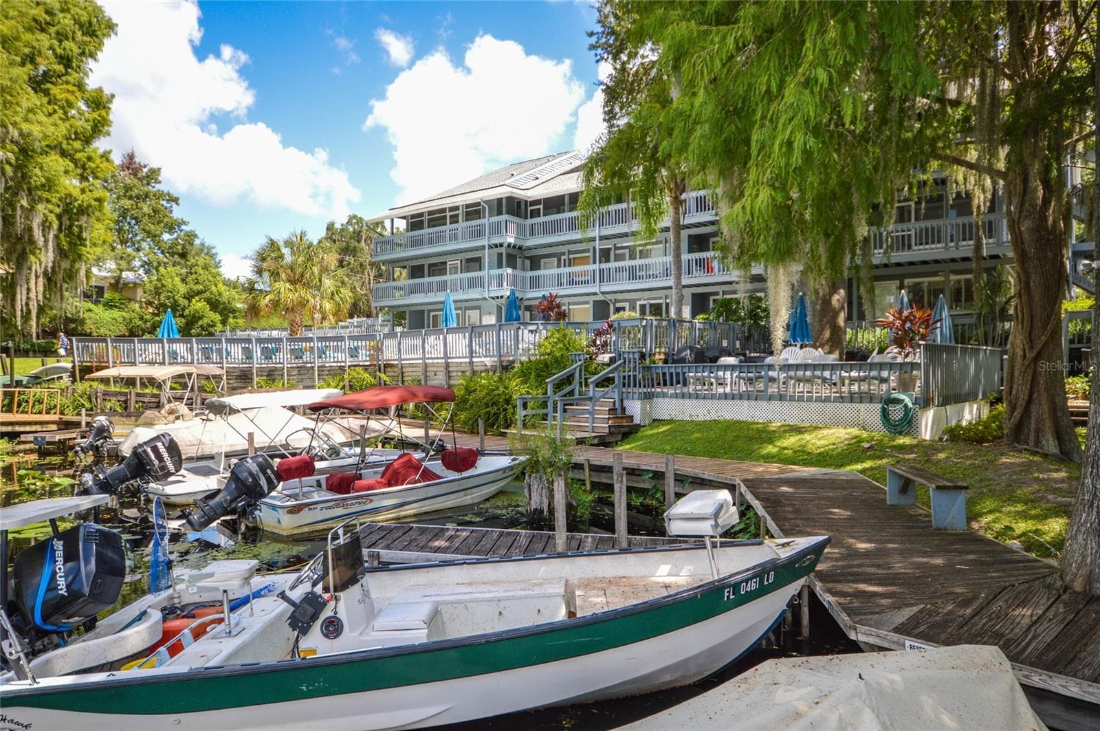 Boat slips/docks - 20820 RIVER DR #B25, DUNNELLON