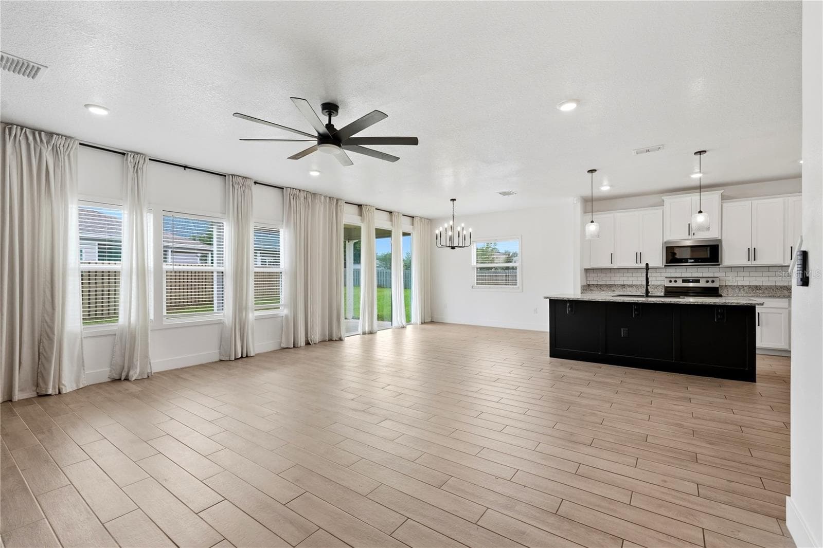 Single Family Residence at 1174 NW 133RD WAY, NEWBERRY, photo 14 of 48