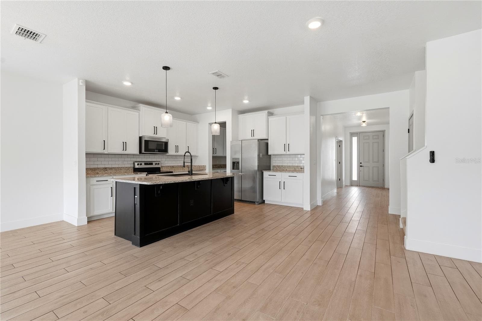 Single Family Residence at 1174 NW 133RD WAY, NEWBERRY, photo 16 of 48