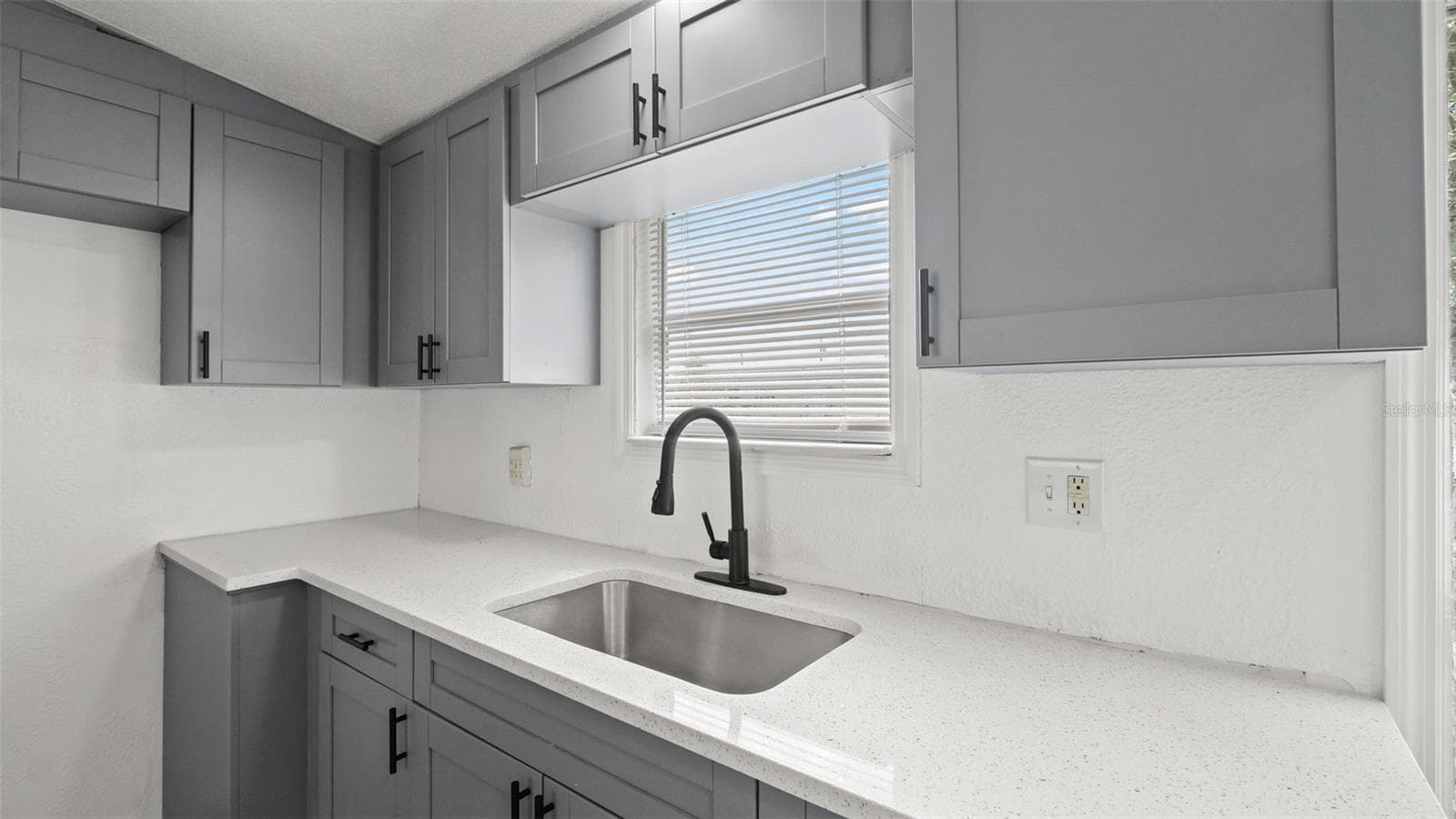 Manufactured Home at 16100 LACANTO ST, BROOKSVILLE, photo 26 of 43