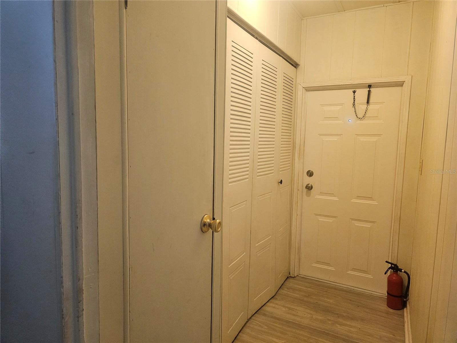 Laundry Closet - 392 COBIA WAY, OLDSMAR
