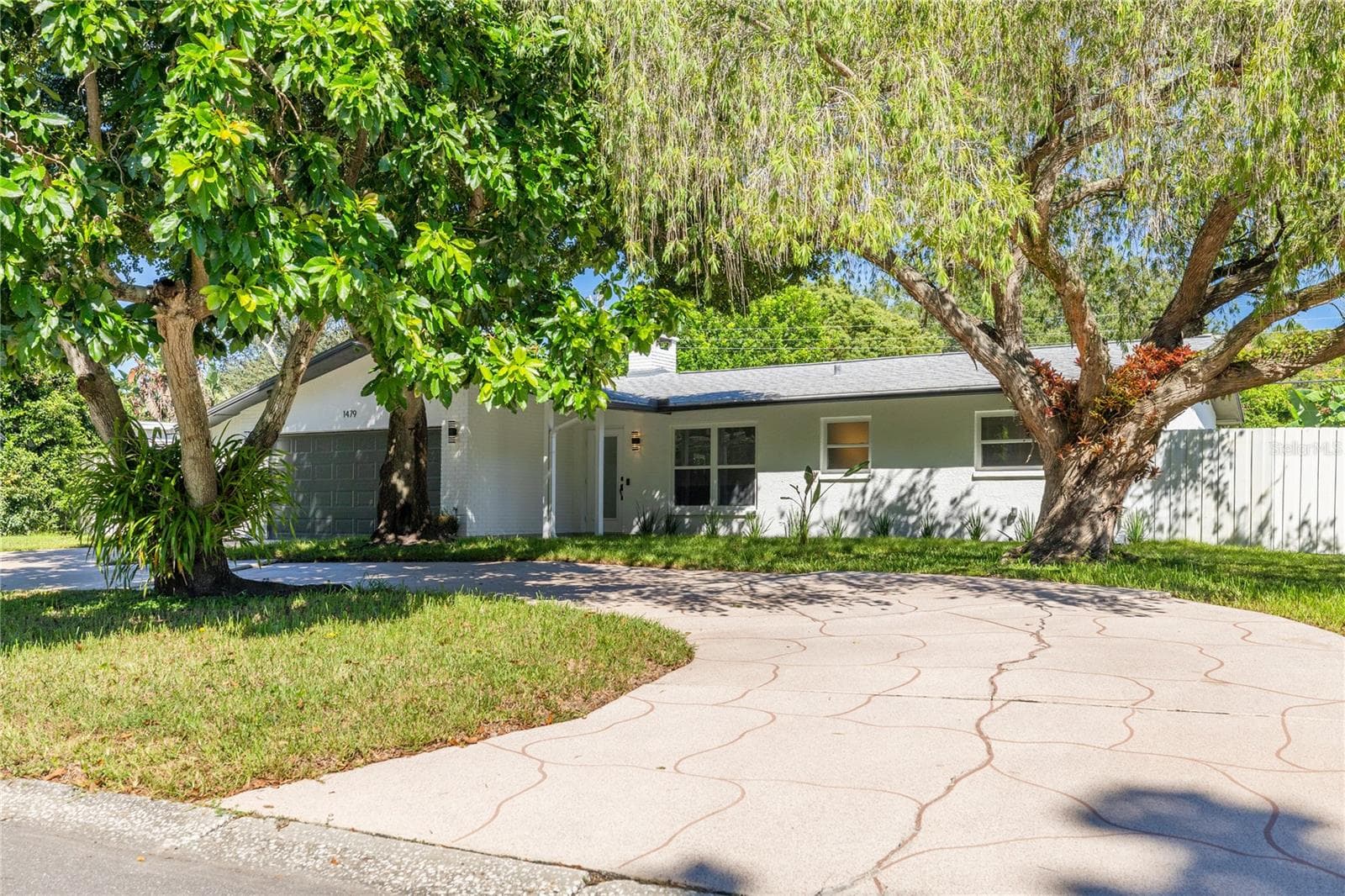Single Family Residence at 1479 S EVERGREEN AVE, CLEARWATER, photo 3 of 30