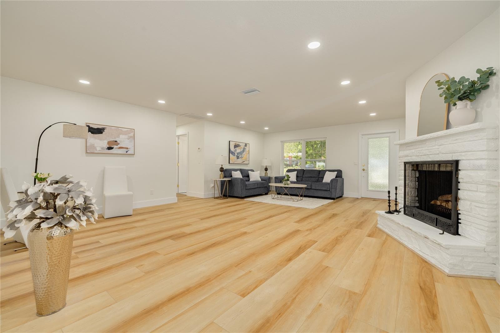 Single Family Residence at 1479 S EVERGREEN AVE, CLEARWATER, photo 9 of 30
