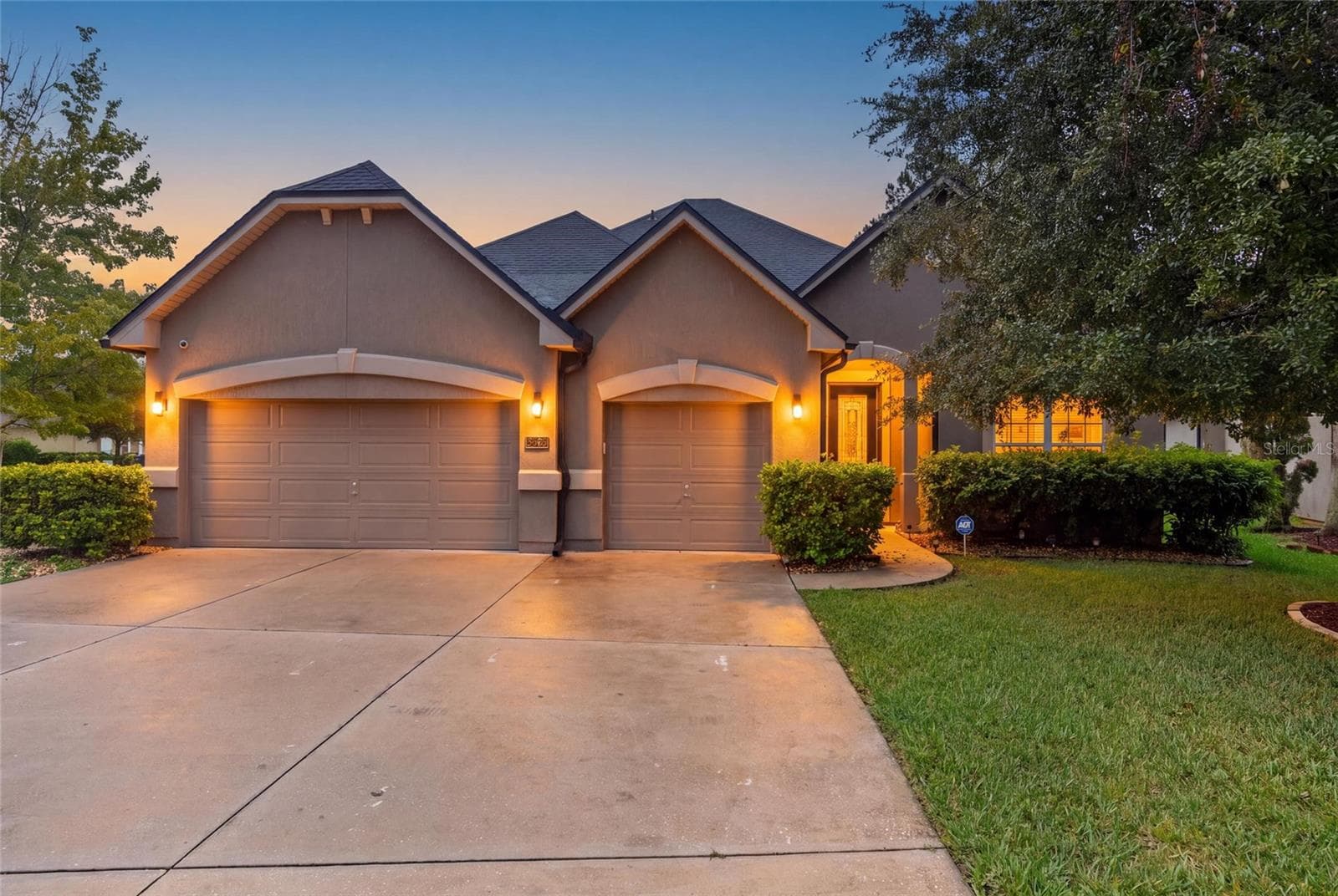 4420 CASTLE PALM CT