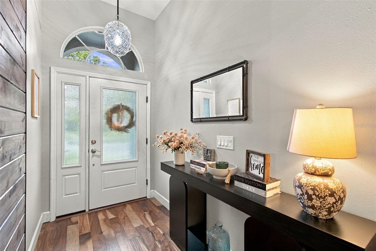 Entry-way to front of home - 10810 SAILBROOKE DR, RIVERVIEW
