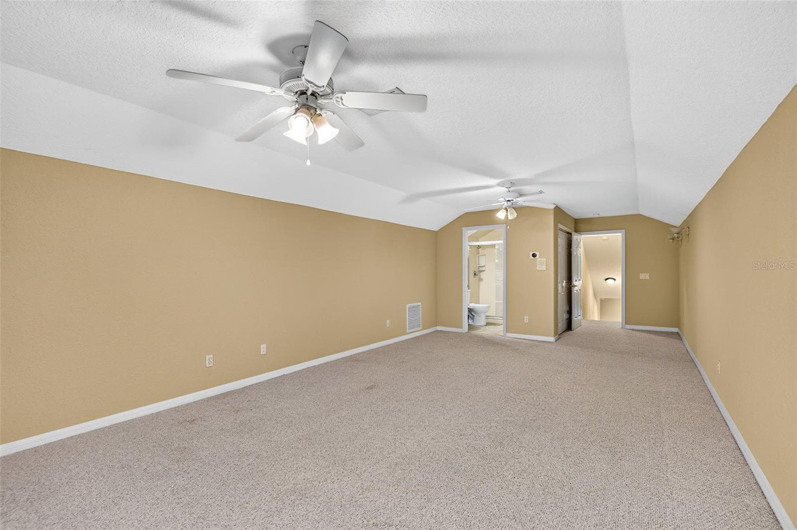 Single Family Residence at 725 CITRUS WOOD LN, VALRICO, photo 29 of 74