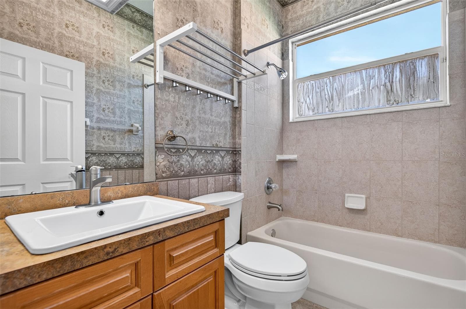 Single Family Residence at 725 CITRUS WOOD LN, VALRICO, photo 31 of 74