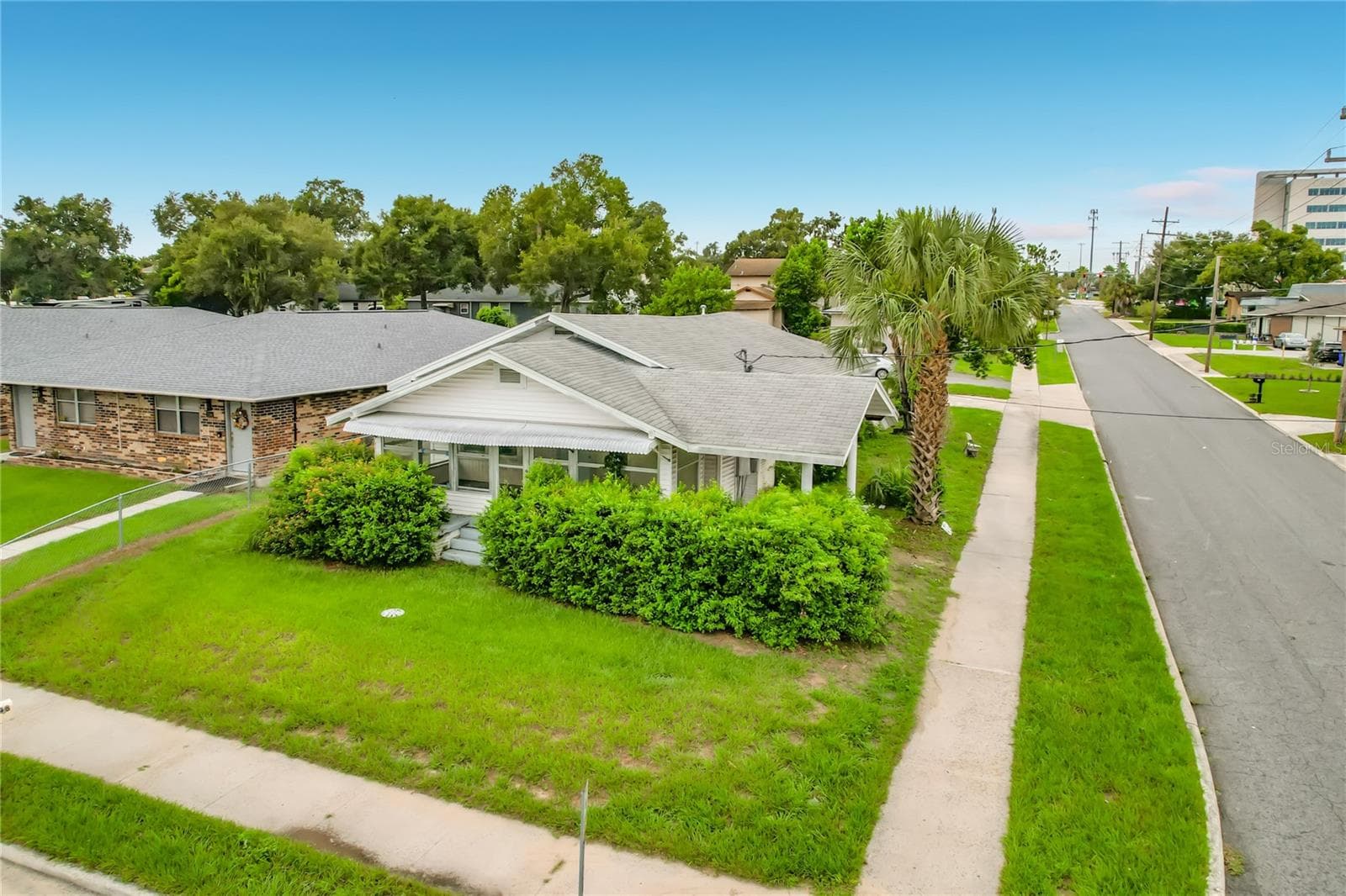 1148 GILMORE AVE