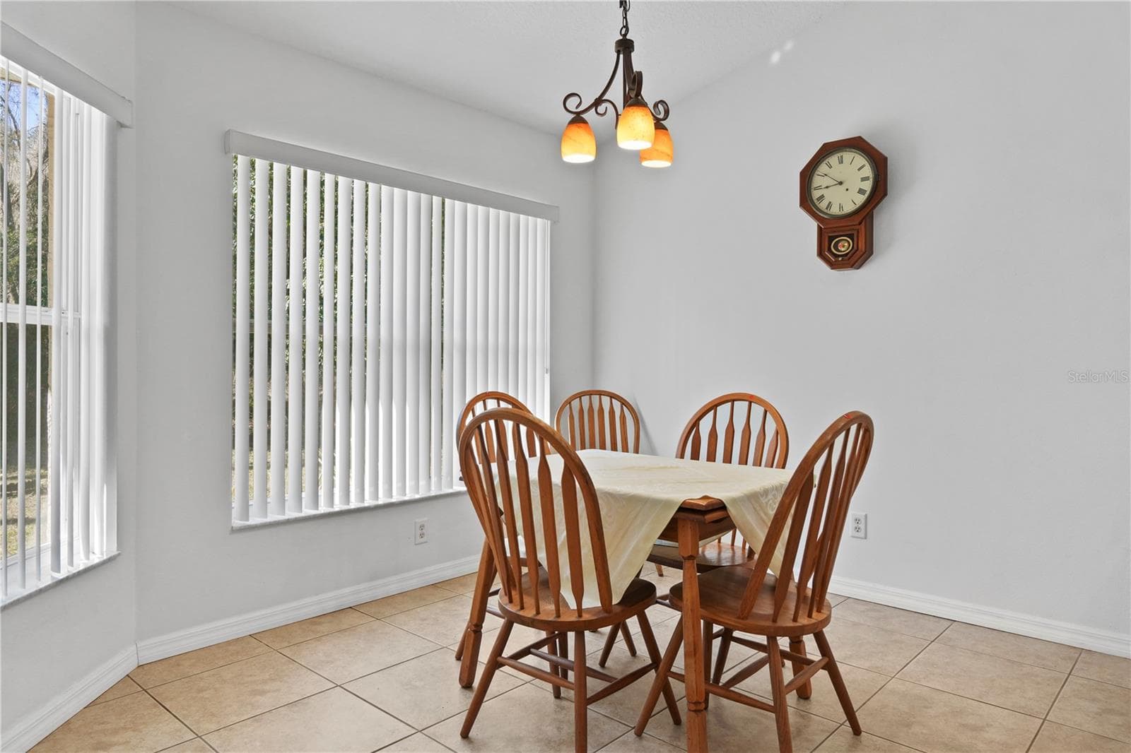 Single Family Residence at 800 W VIRGINIS, CITRUS SPRINGS, photo 8 of 27