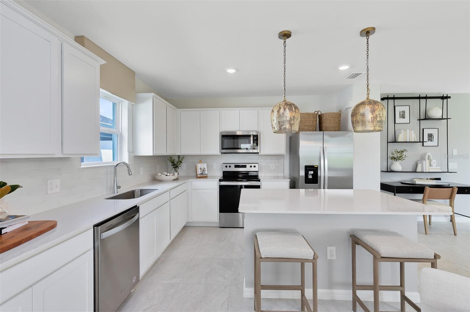 Model Home Design Only. Pictures and furnishings are for illustrative purposes only. Elevations, colors and options may vary. Furniture is for model home staging only. - 4734 HARRINGTON FIELDS DRIVE, DAVENPORT