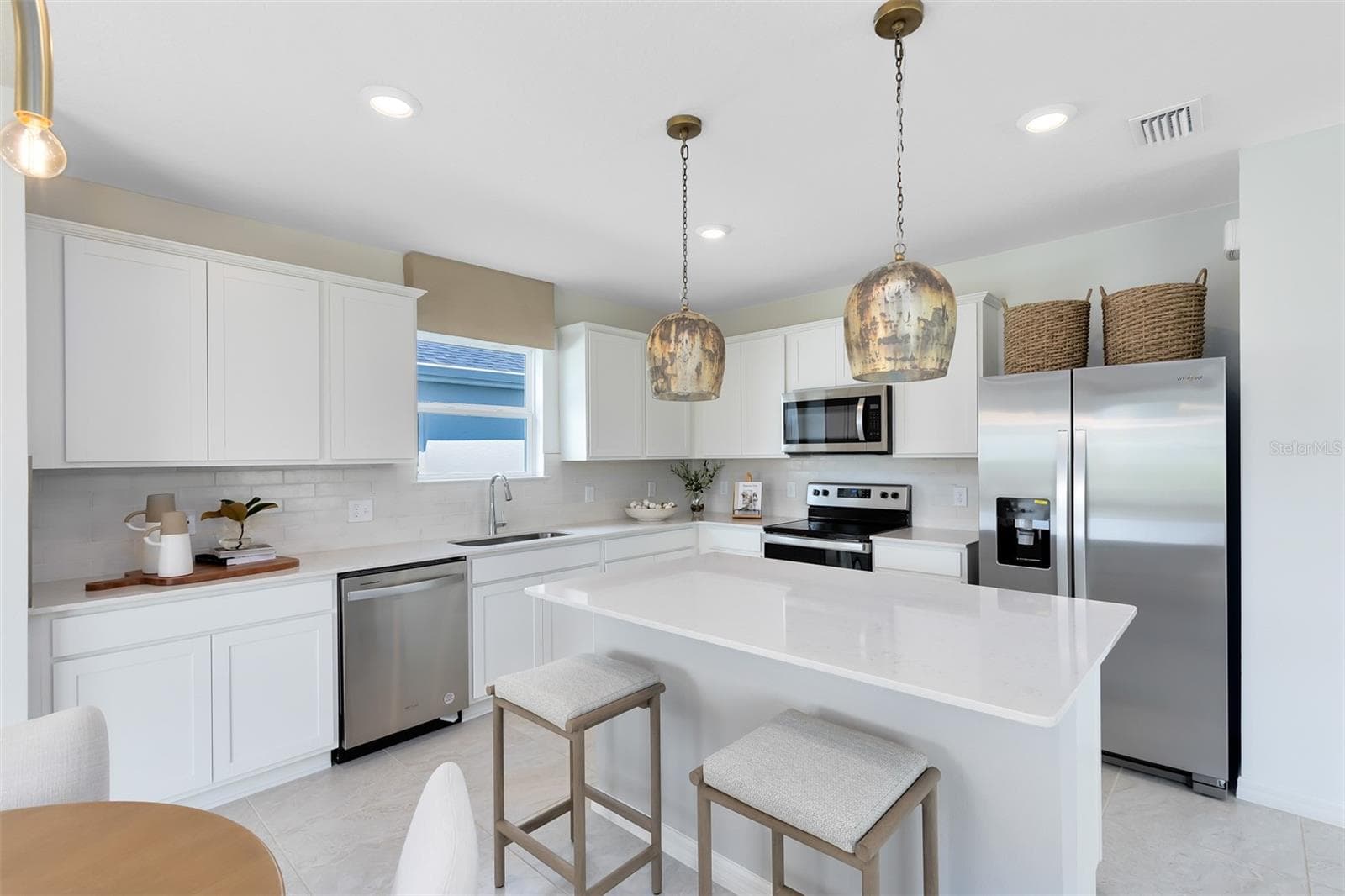 Model Home Design Only. Pictures and furnishings are for illustrative purposes only. Elevations, colors and options may vary. Furniture is for model home staging only. - 4734 HARRINGTON FIELDS DRIVE, DAVENPORT
