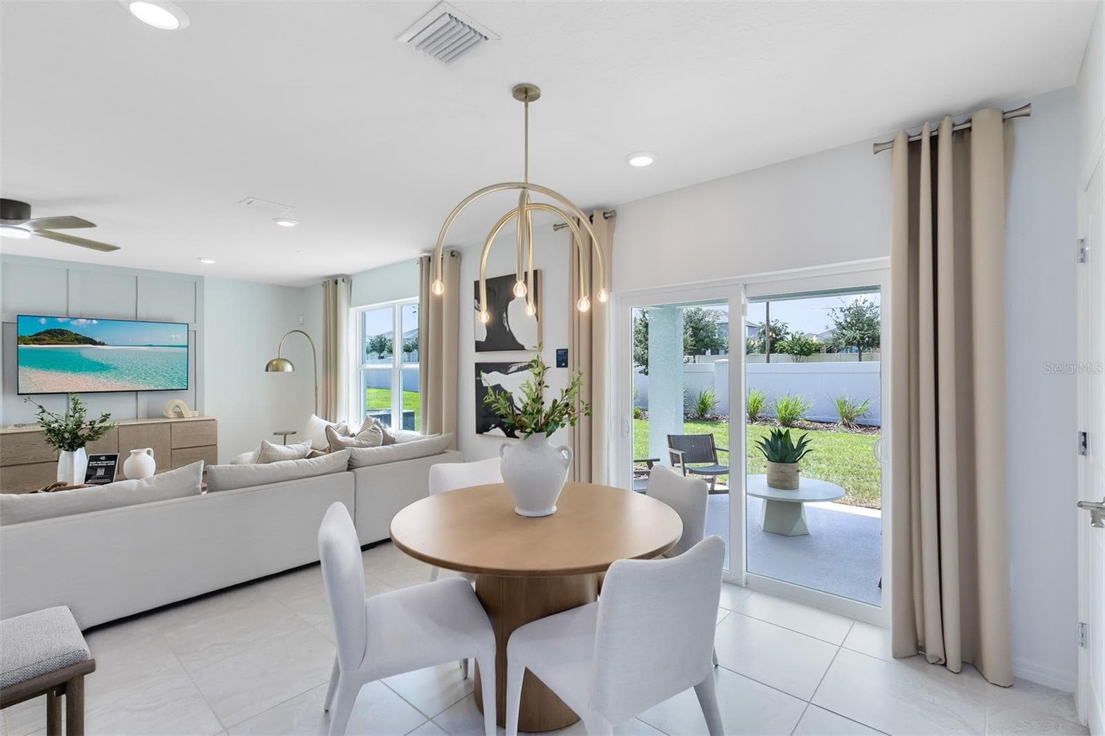 Model Home Design Only. Pictures and furnishings are for illustrative purposes only. Elevations, colors and options may vary. Furniture is for model home staging only. - 4734 HARRINGTON FIELDS DRIVE, DAVENPORT
