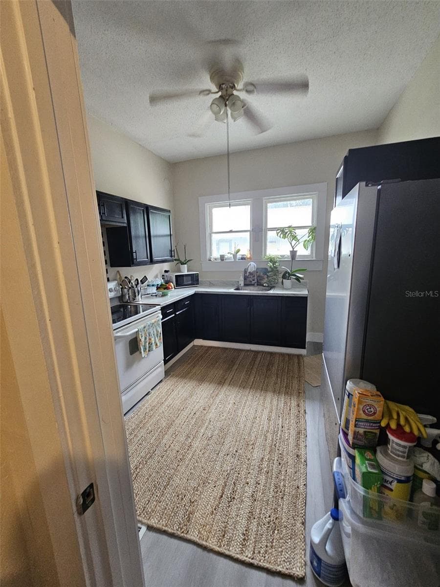 Single Family Residence at 627 NE 8TH AVE, OCALA, photo 5 of 20