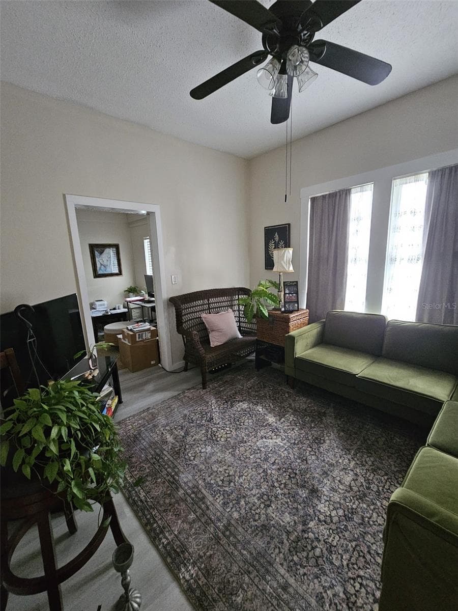 Single Family Residence at 627 NE 8TH AVE, OCALA, photo 8 of 20