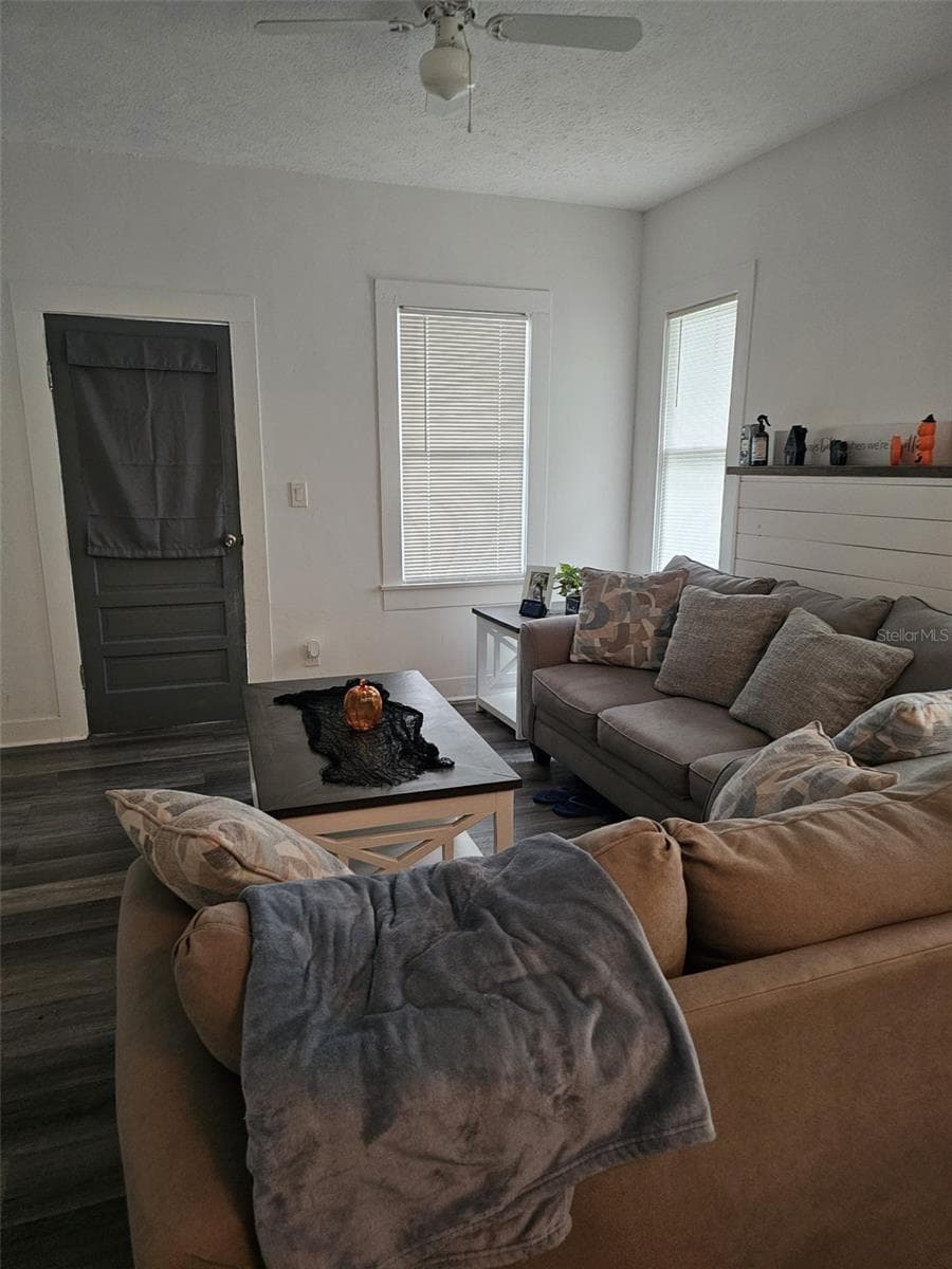 Single Family Residence at 635 NE 8TH AVE, OCALA, photo 7 of 19