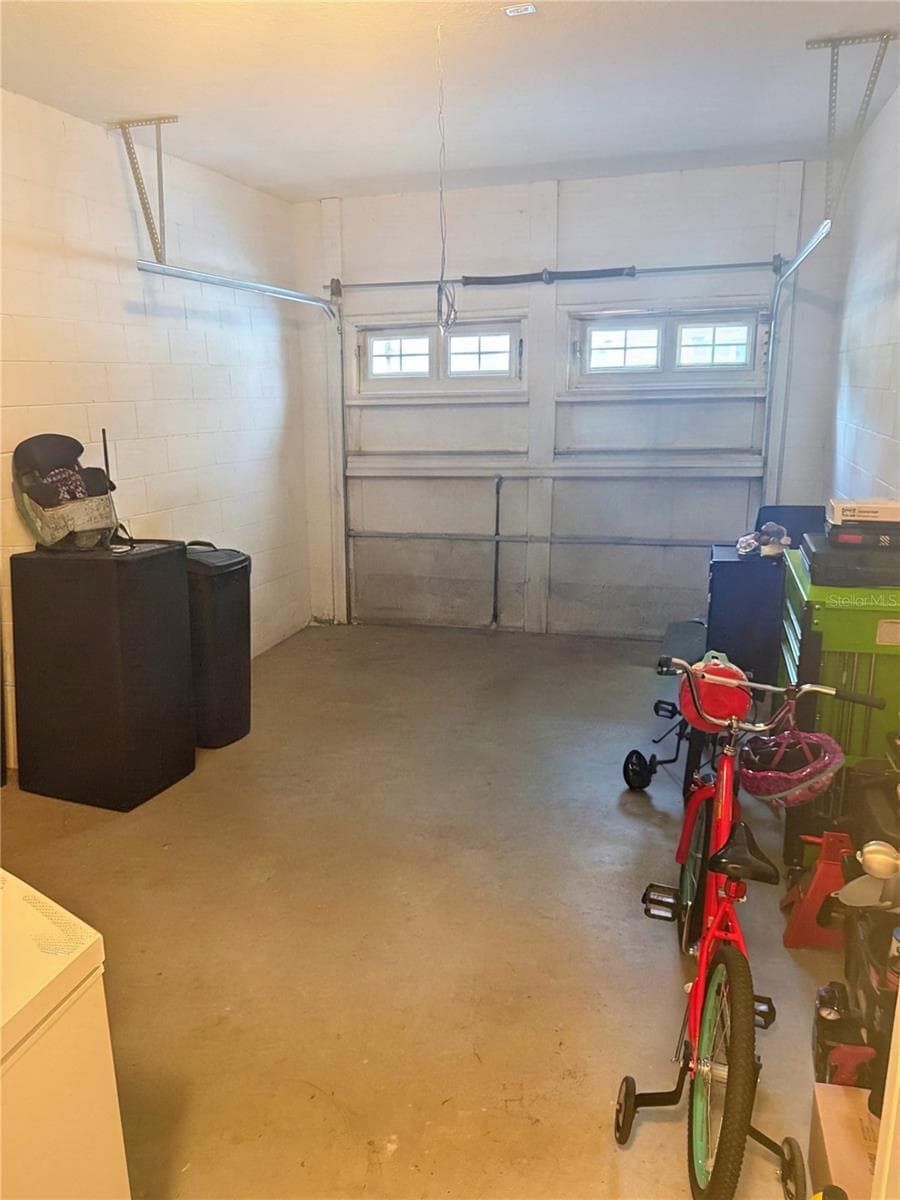 1 Car GarageGarage - 4884 POOLSIDE DR, ST CLOUD