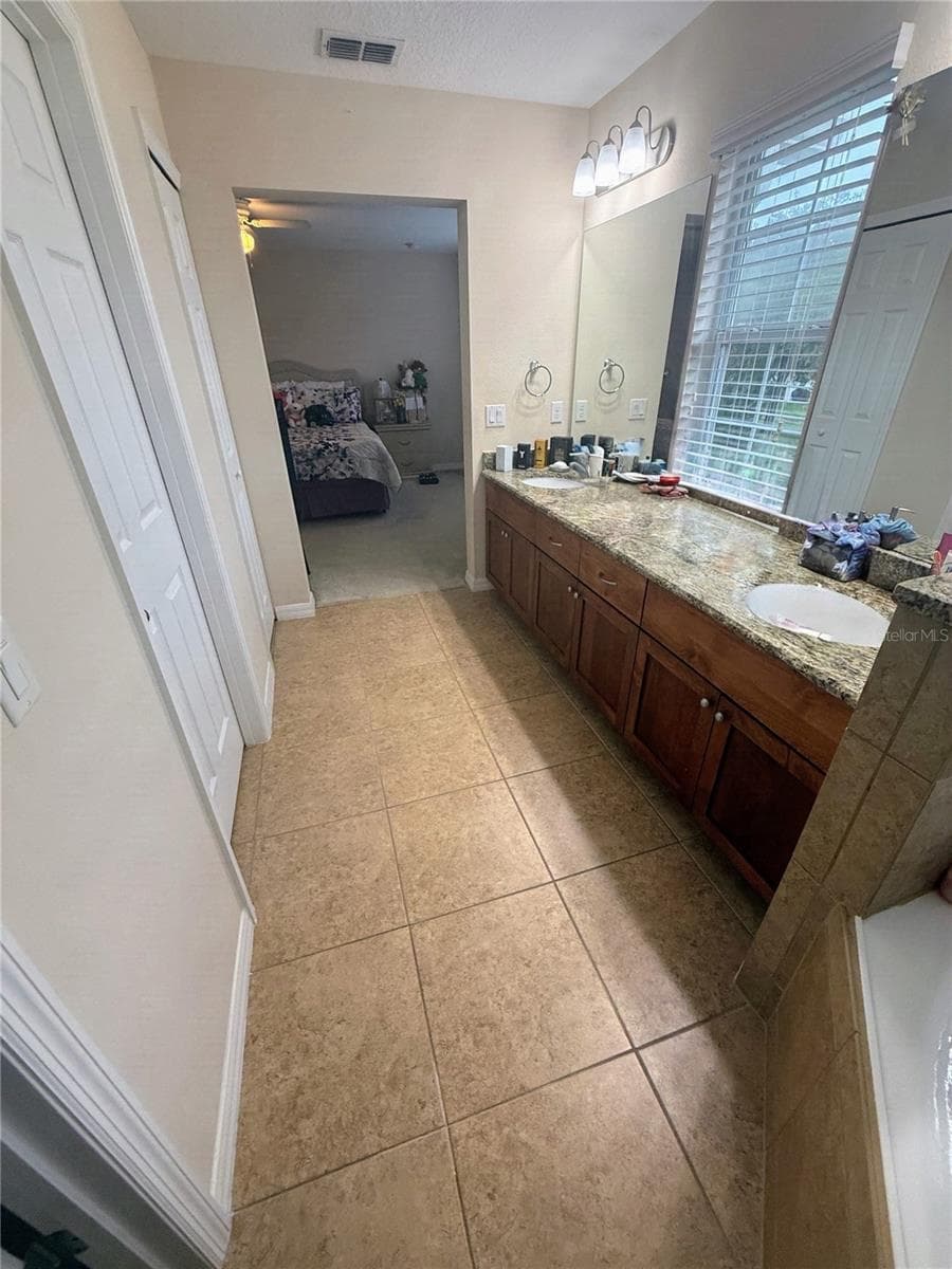 Master Bath - 4884 POOLSIDE DR, ST CLOUD