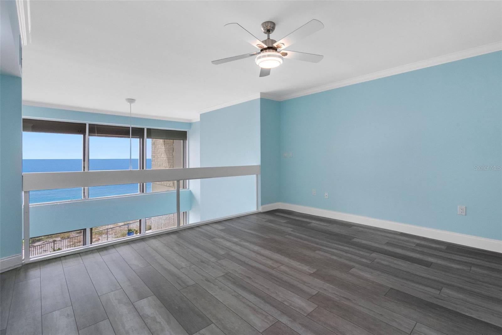 Primary Ensuite Loft - 19700 GULF BLVD #202, INDIAN SHORES