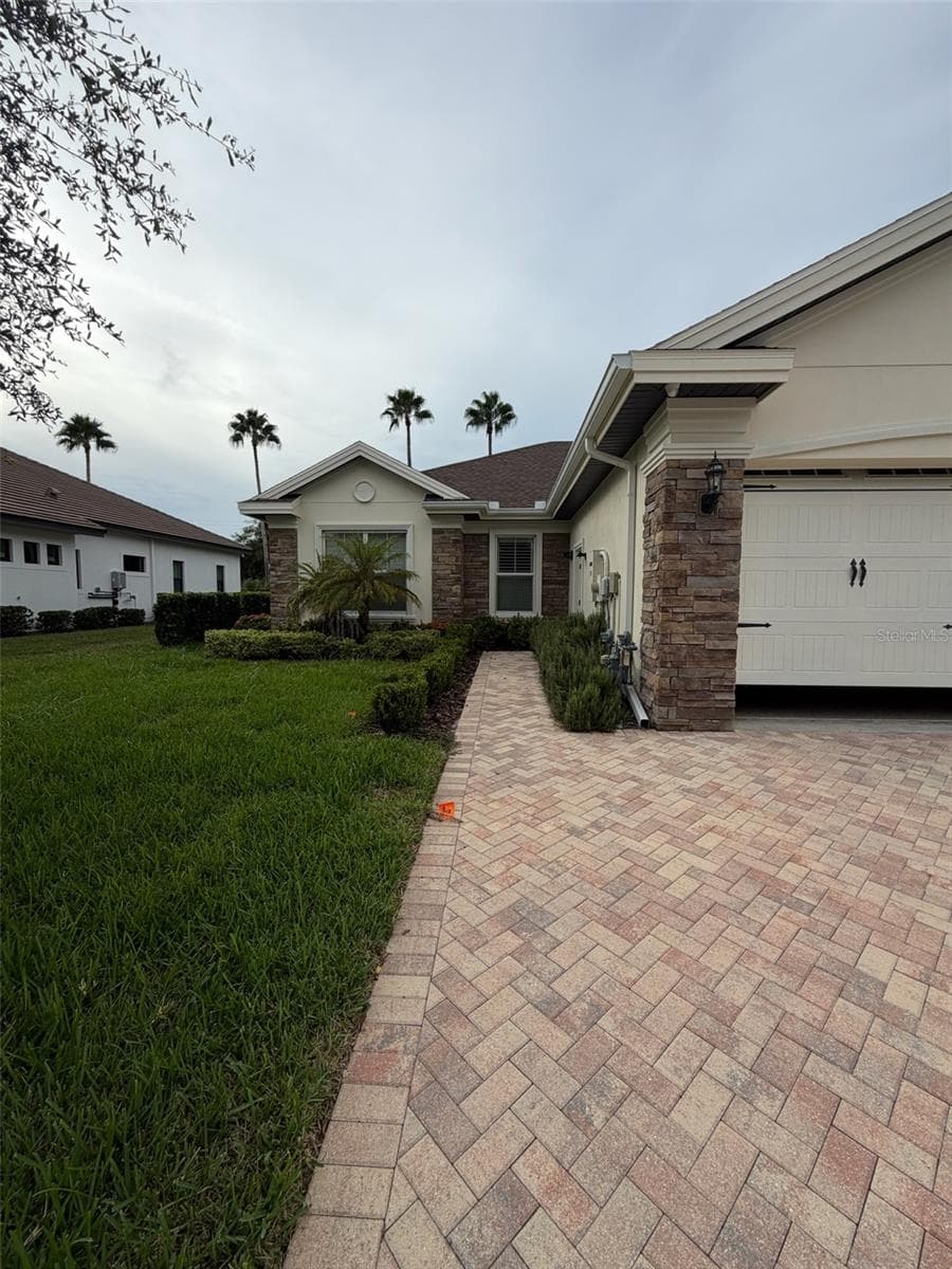 Single Family Residence at 9650 MILANO DR, NEW PORT RICHEY, photo 4 of 75